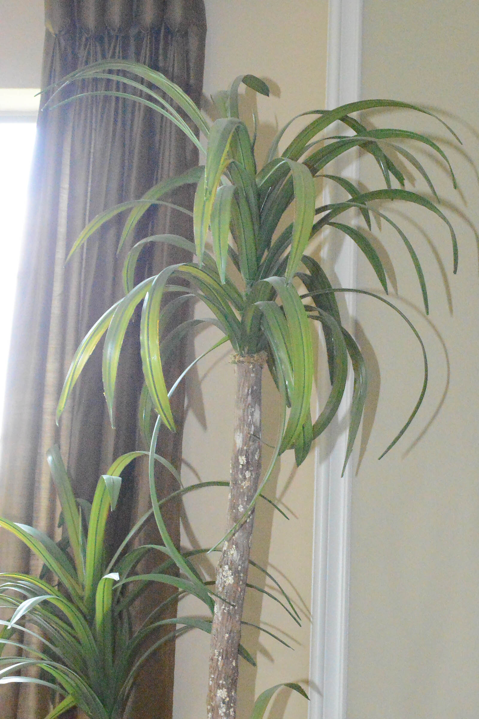 Faux Green Palm Tree