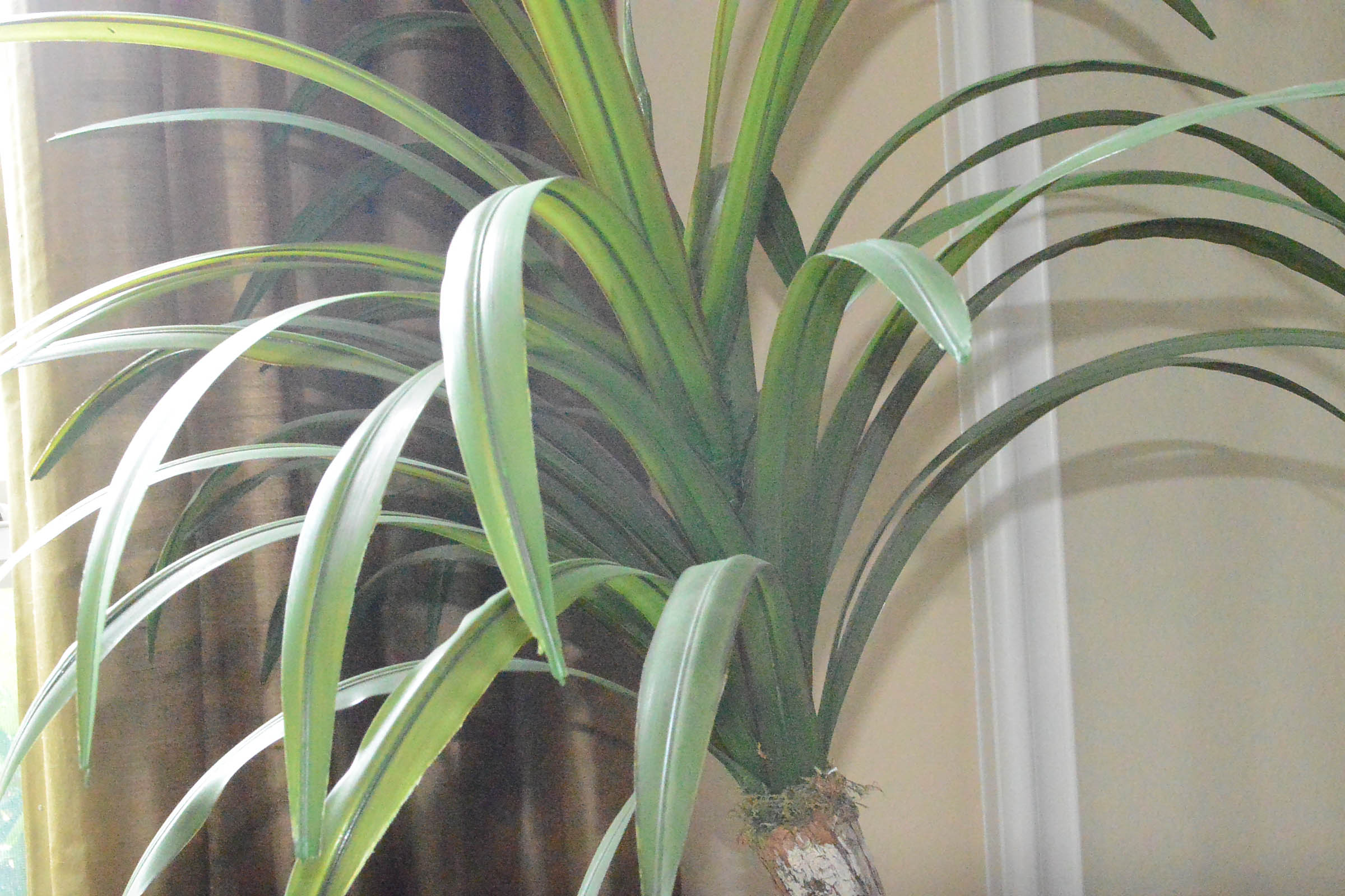 Faux Green Palm Tree