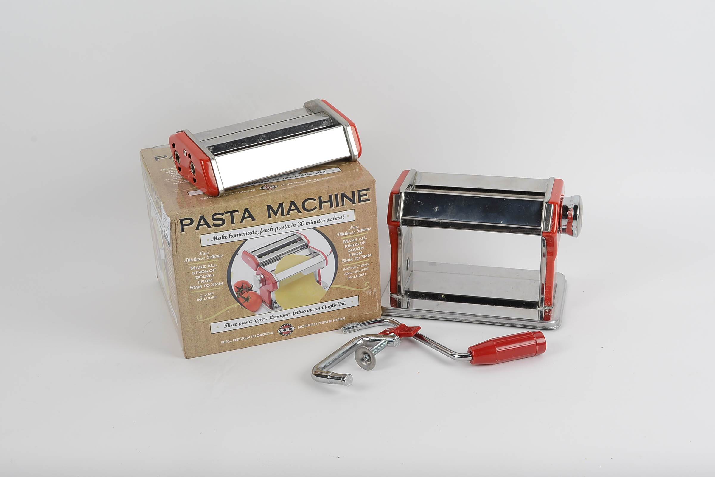 "Pasta Machine" Pasta Maker in Box