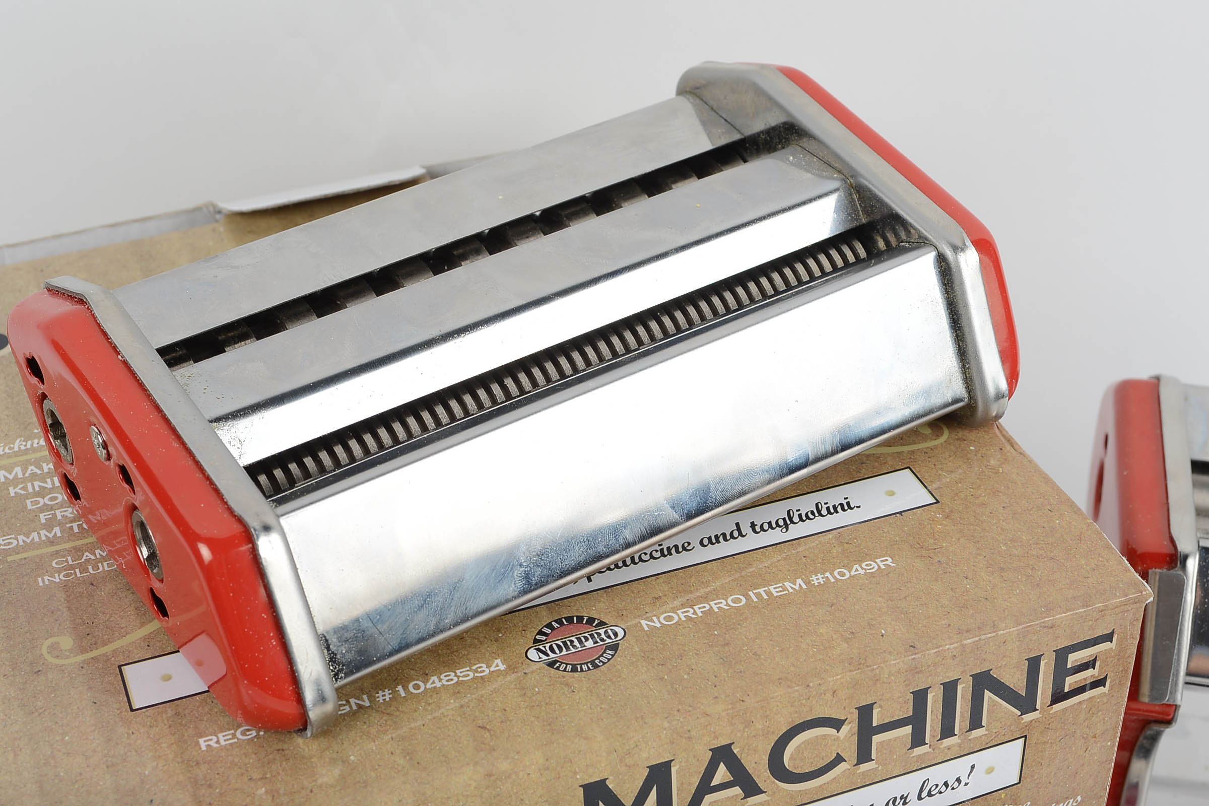"Pasta Machine" Pasta Maker in Box