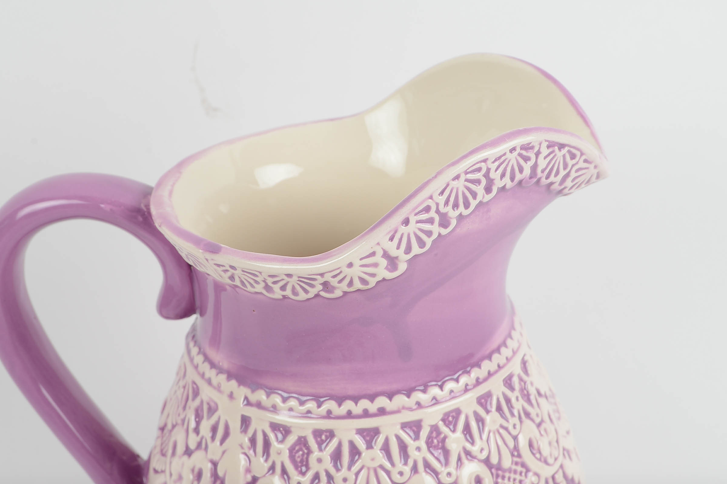 Set of Table Decor Including Embroidered Linens