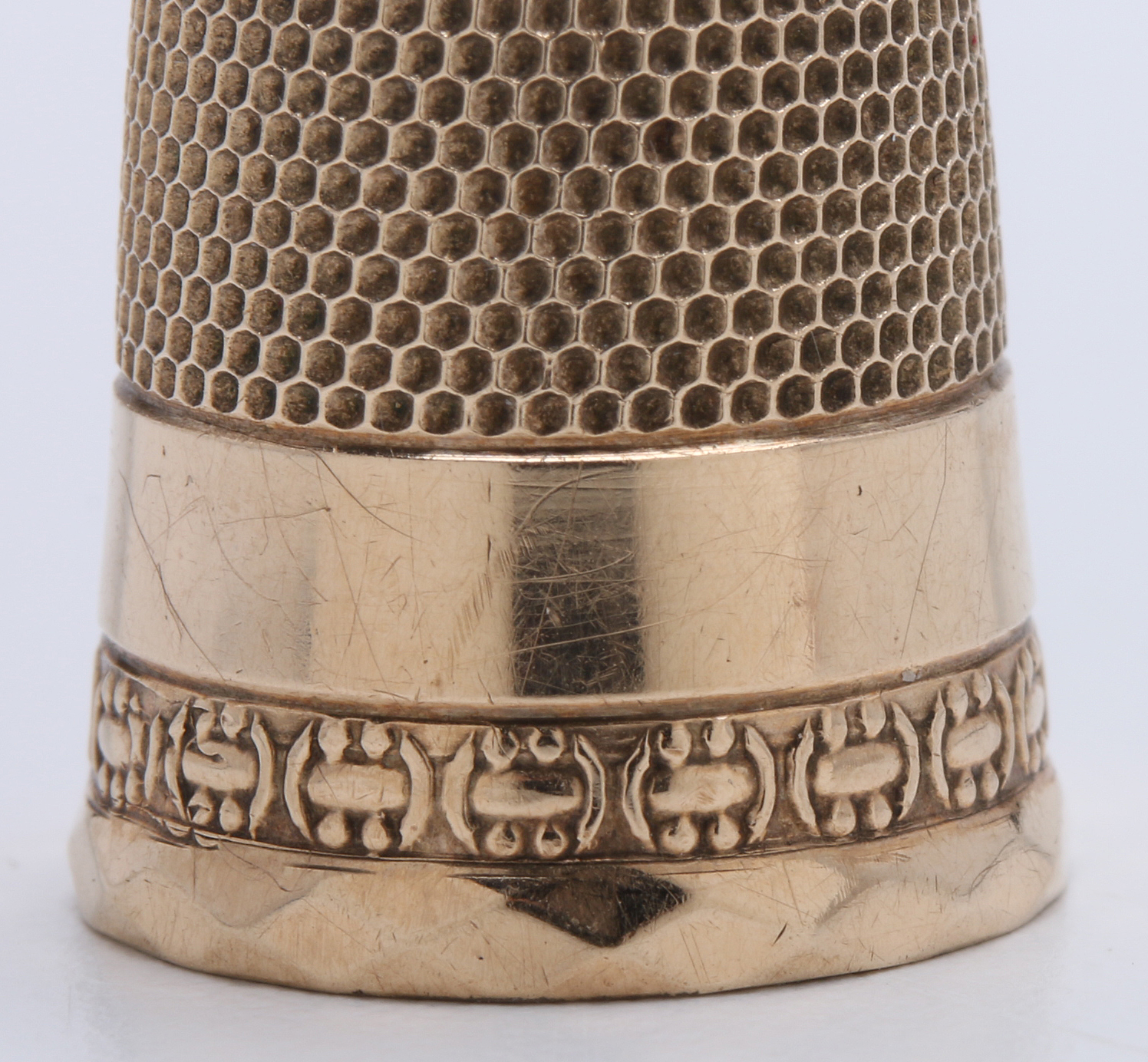 Vintage 10K Yellow Gold Thimble