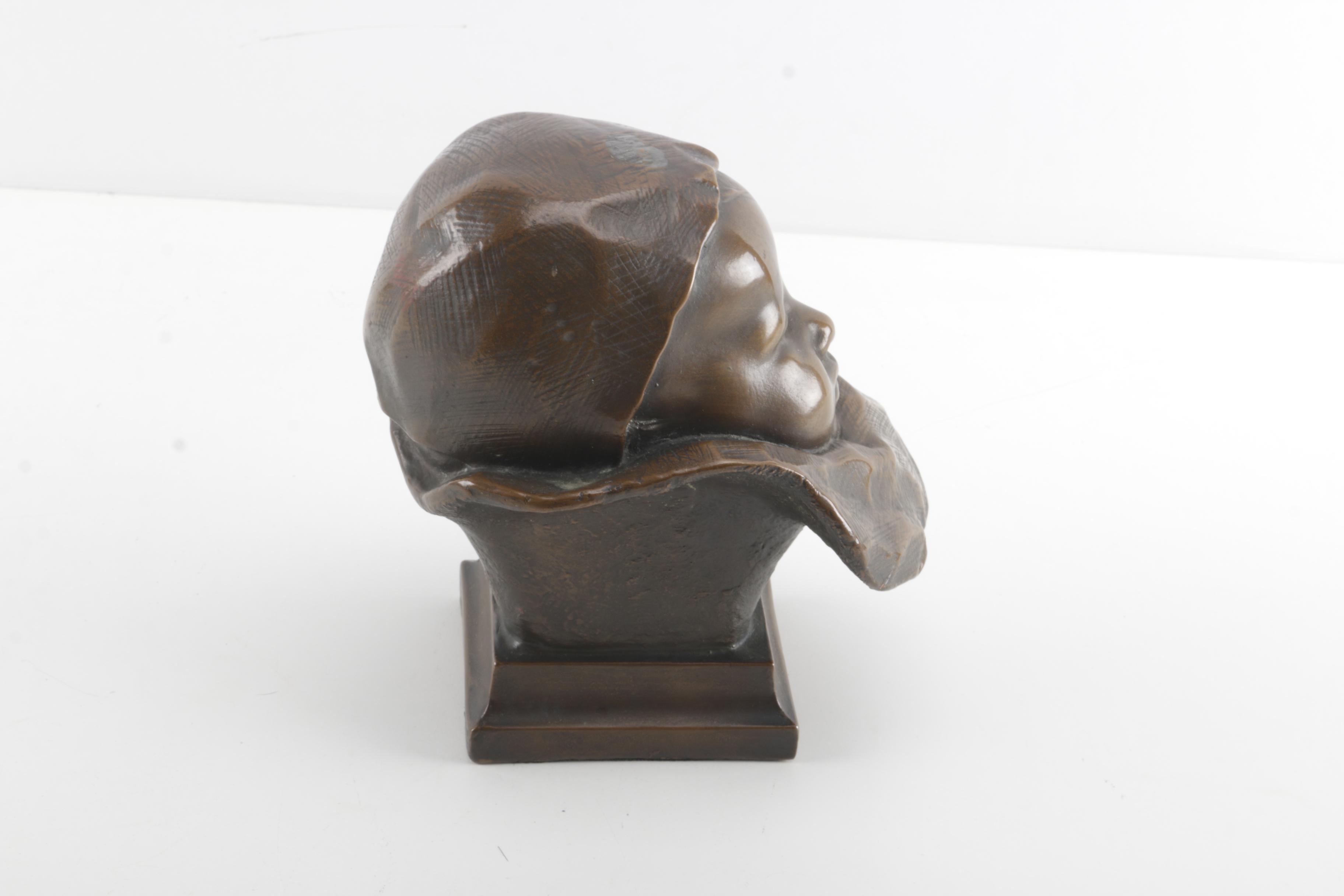 Metal Bust "Innocence"