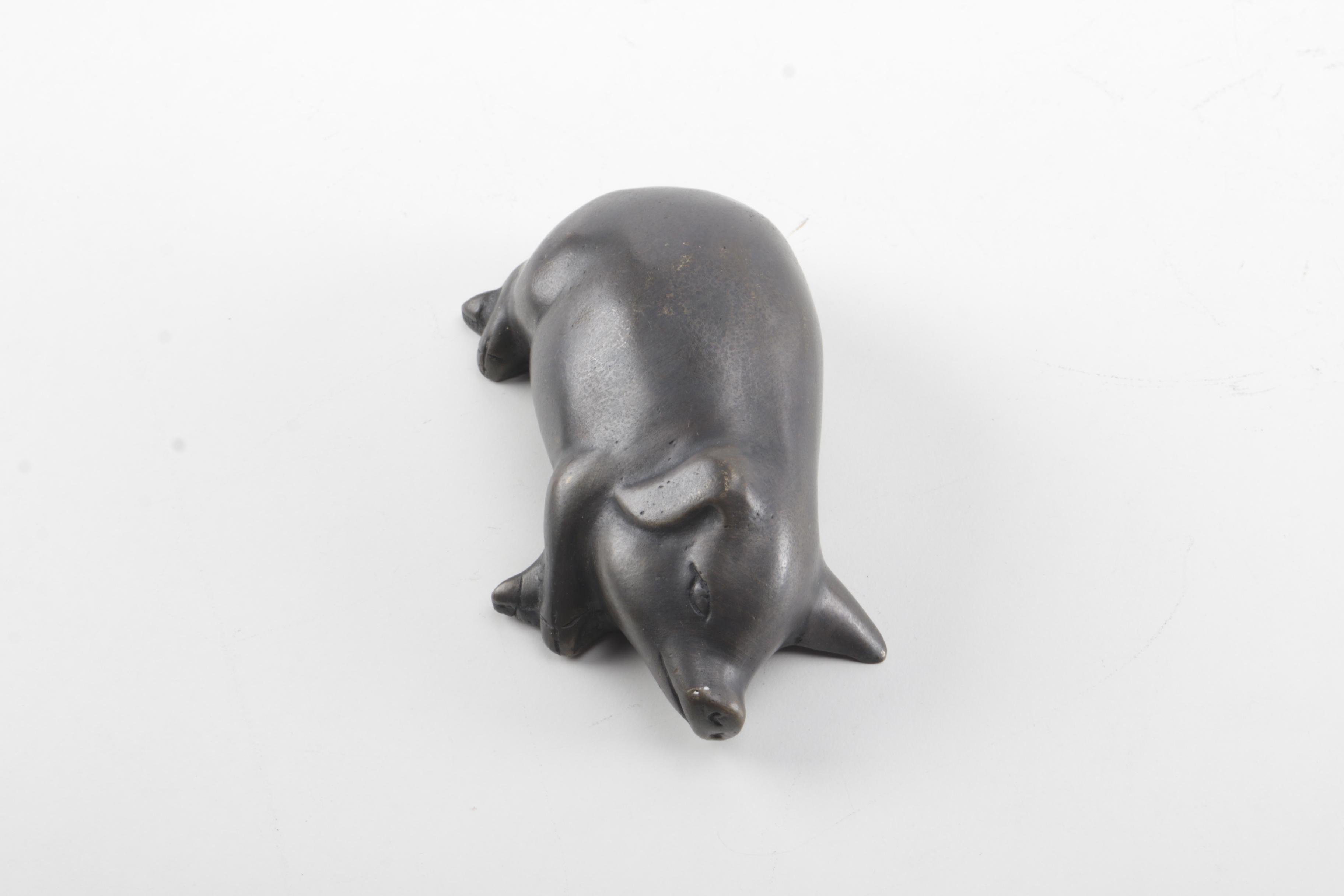 Metal Pig Figurine Set