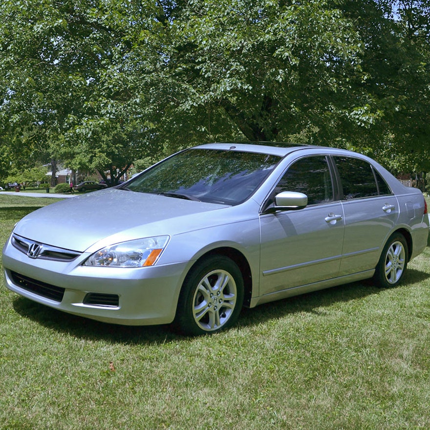 2007 Honda Accord with Lemon Squad and CarFax Report