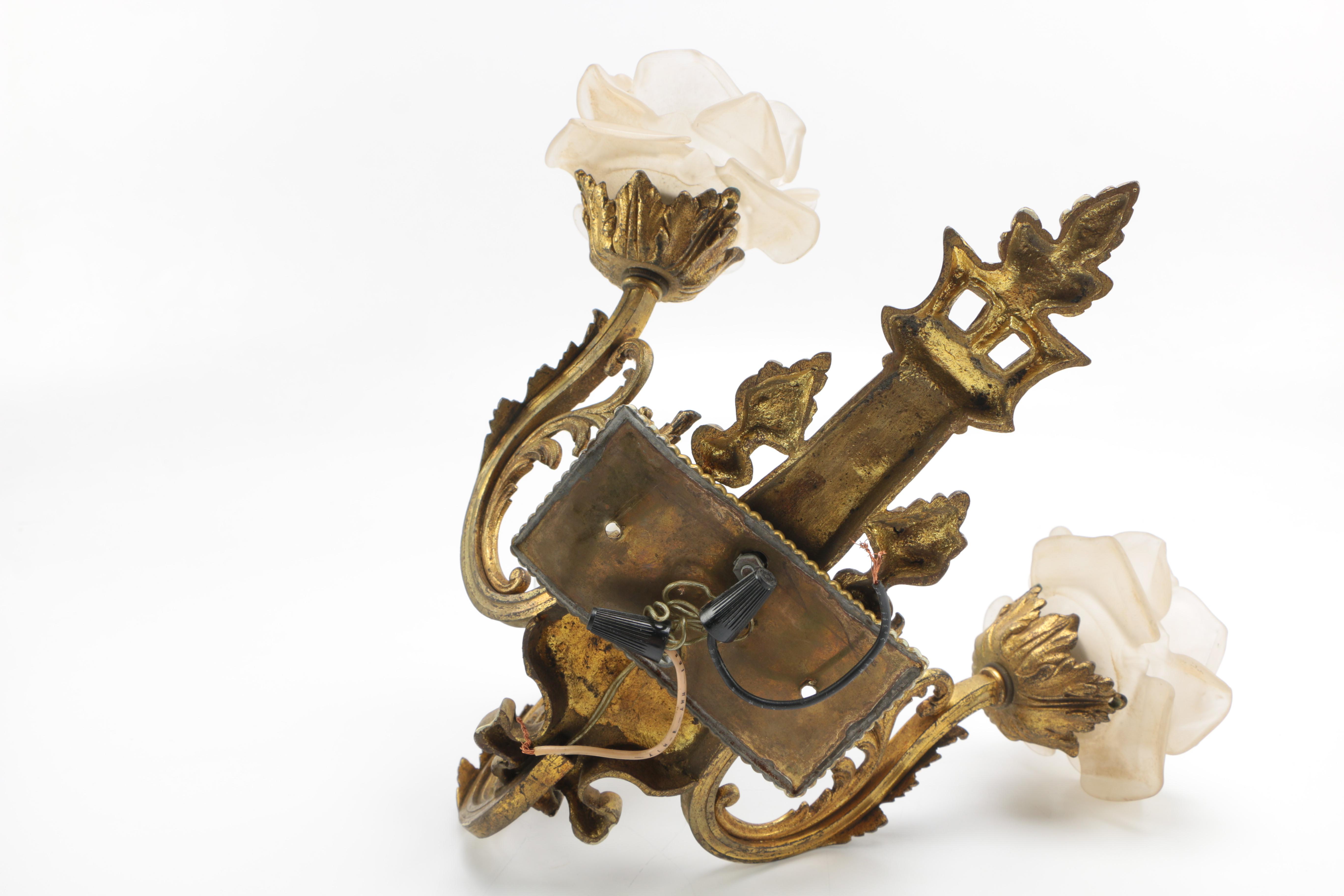 Brass Wall Sconce With White Roses