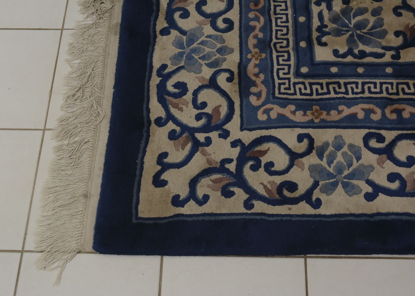 Hand-Knotted Chinese Chen Chu Area Rug