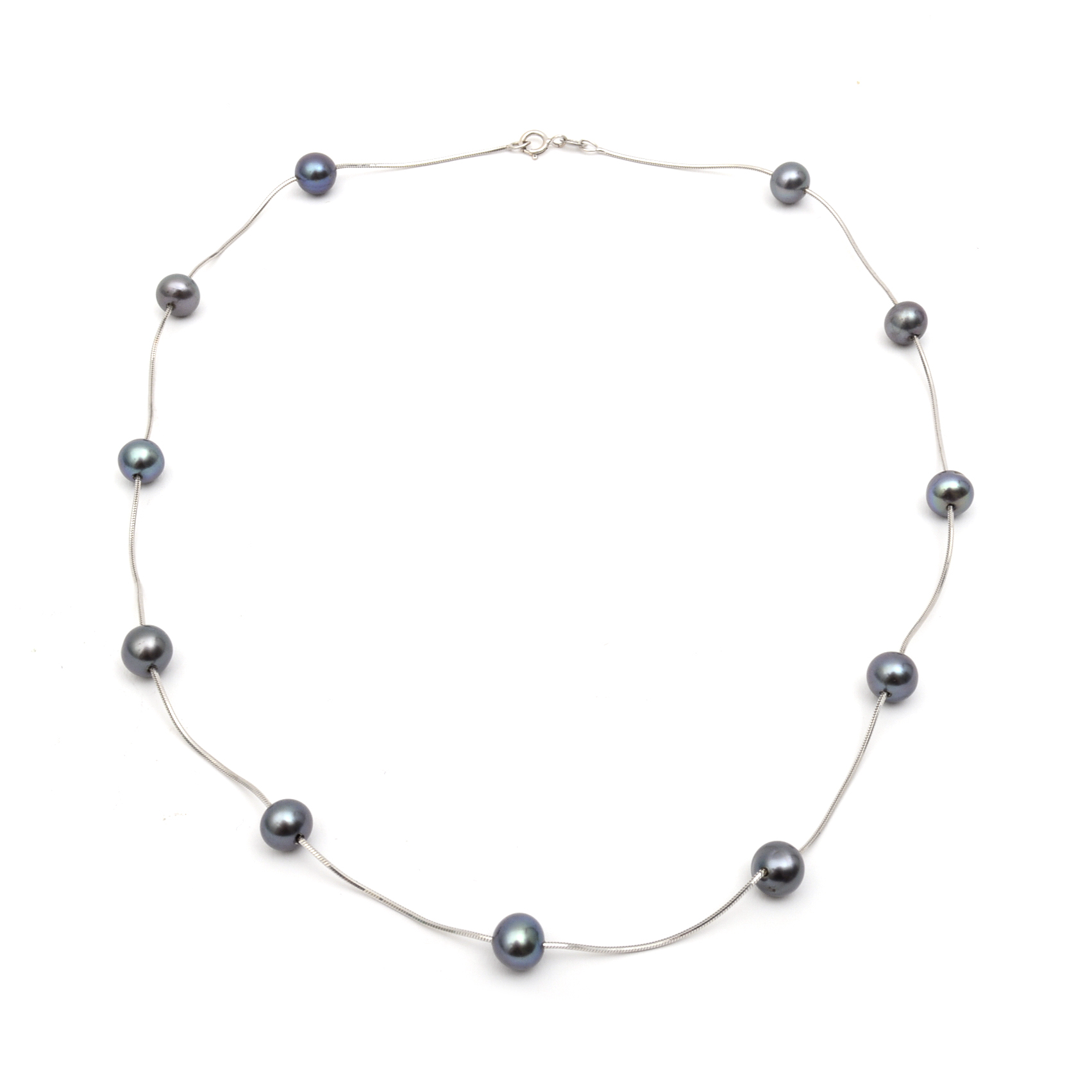 14K White Gold and Black Freshwater Pearl Collar Necklace