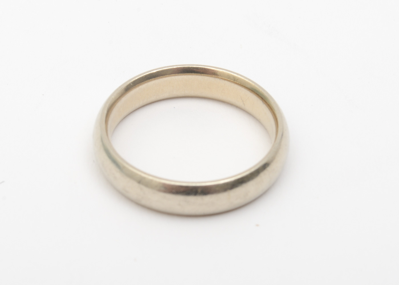 Men's 14K White Gold Wedding Band