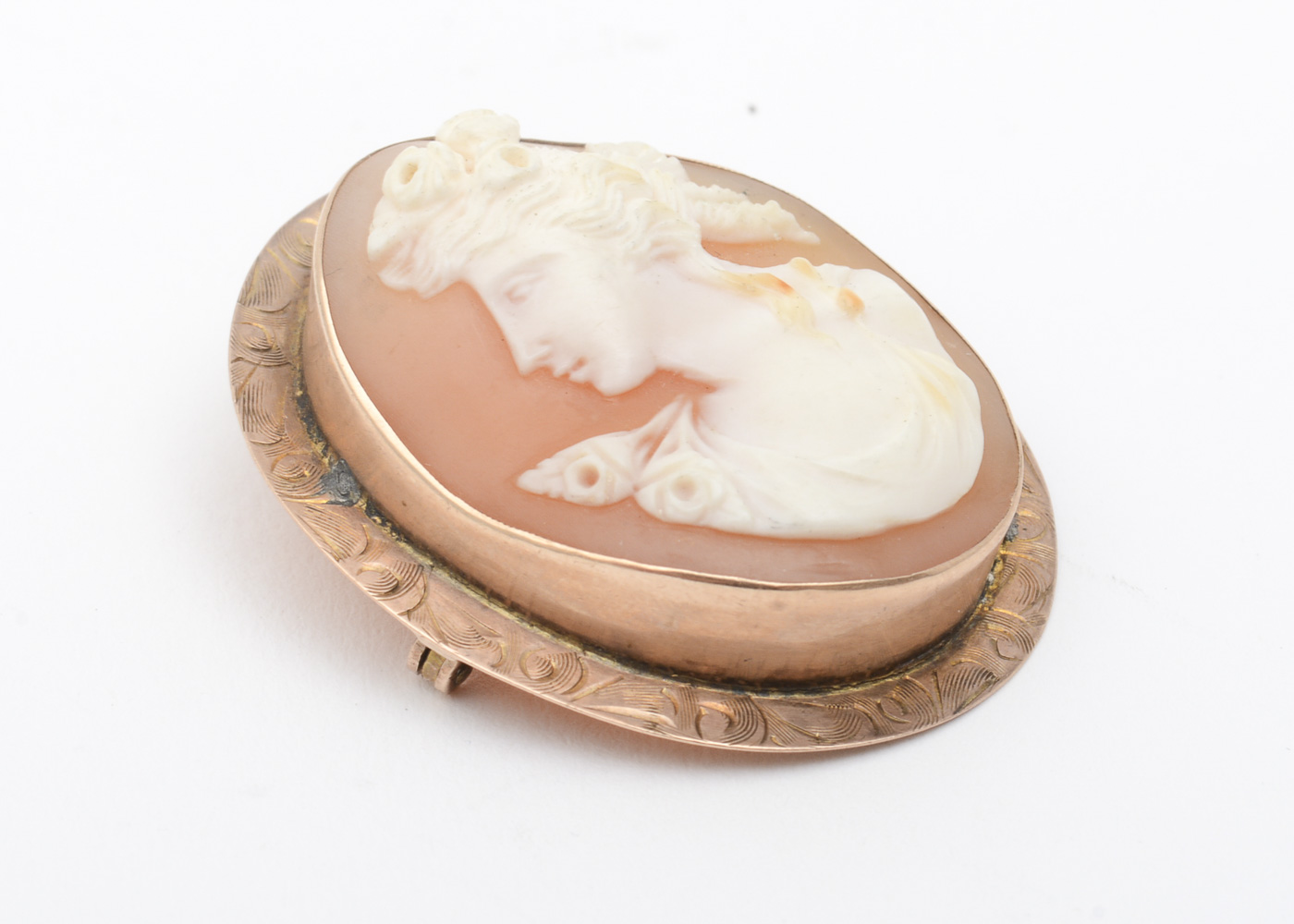 Vintage 10K Yellow Gold and Carved Shell Cameo Pendant Brooch