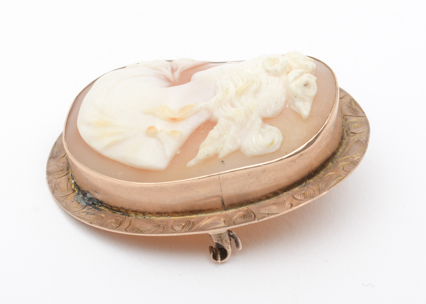 Vintage 10K Yellow Gold and Carved Shell Cameo Pendant Brooch