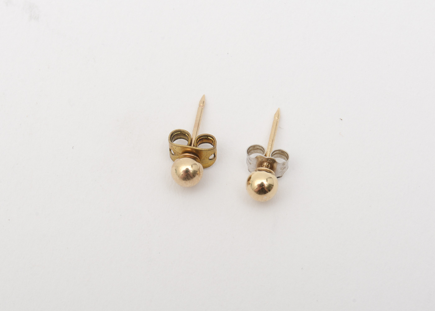 14K Yellow Gold Ball Stud Earrings