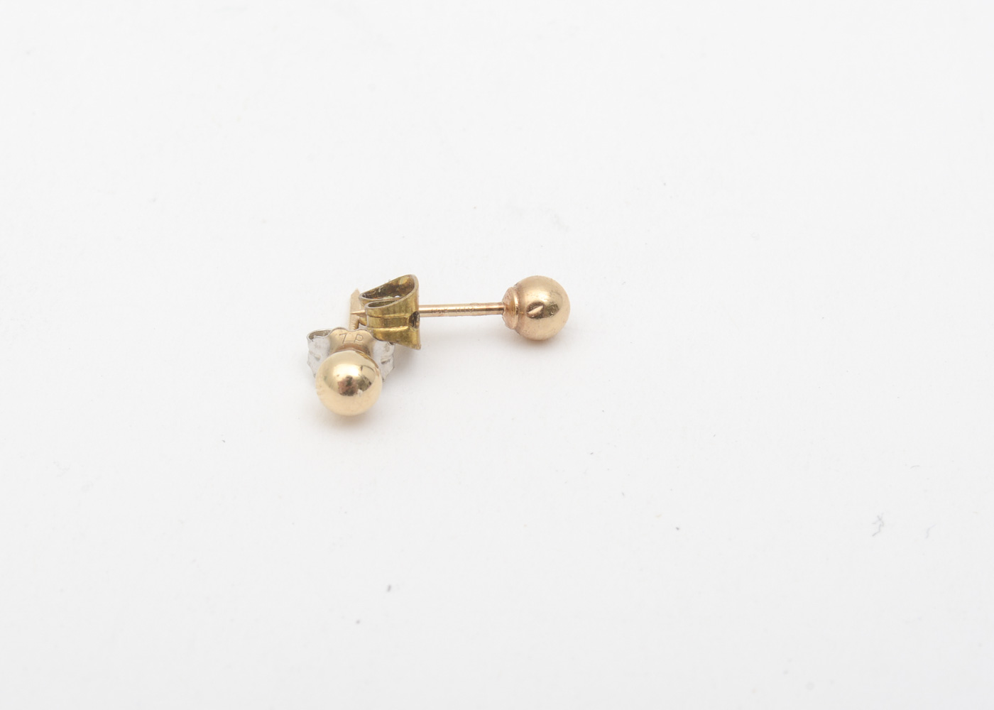 14K Yellow Gold Ball Stud Earrings