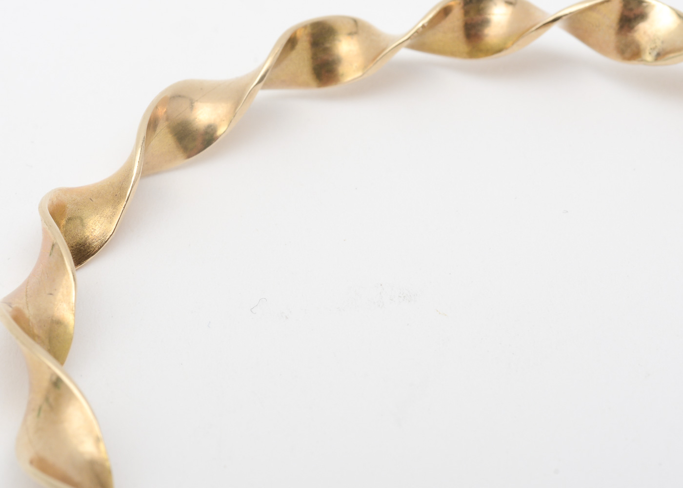 14K Yellow Gold Twisted Bangle