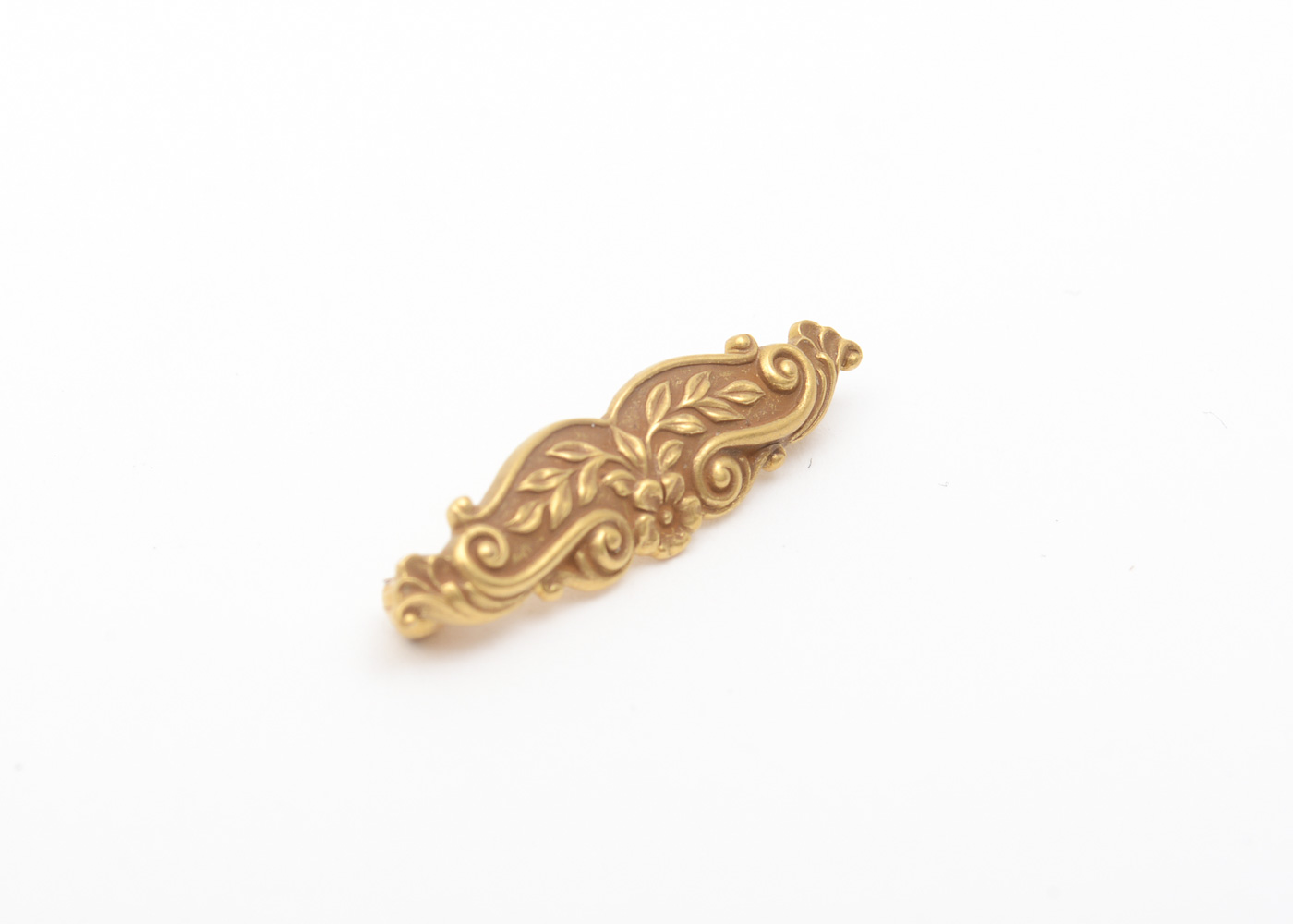 Victorian Revival 14K Yellow Gold Bar Pin