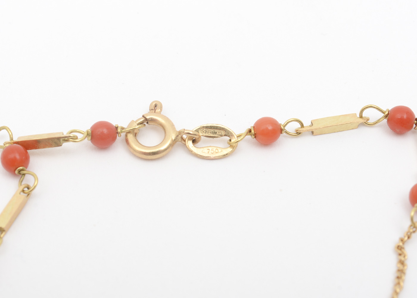 18K Yellow Gold and Coral Demi Parure
