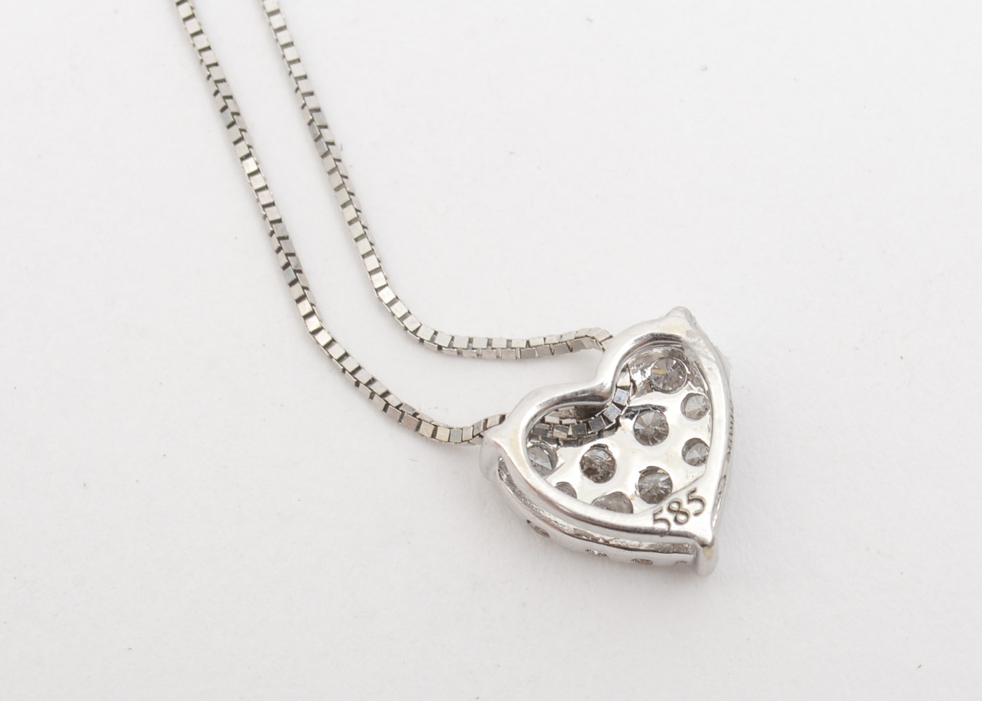 14K White Gold and Pavé Set Diamond Heart Pendant Necklace