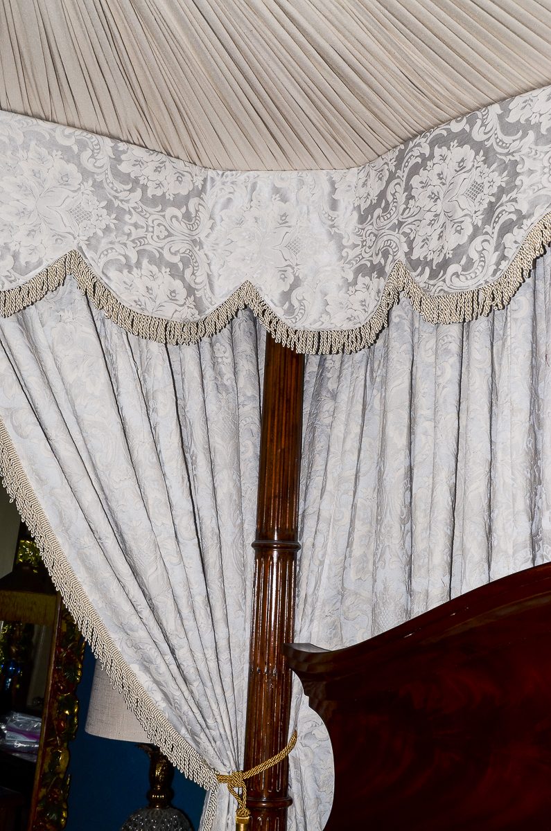 King Size Canopy Bed