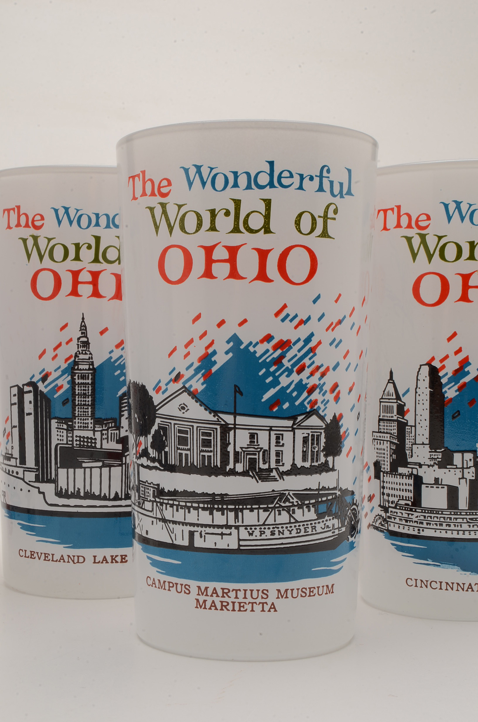 Vintage 1960s "Wonderful World of Ohio" Glasses and Serving Tray