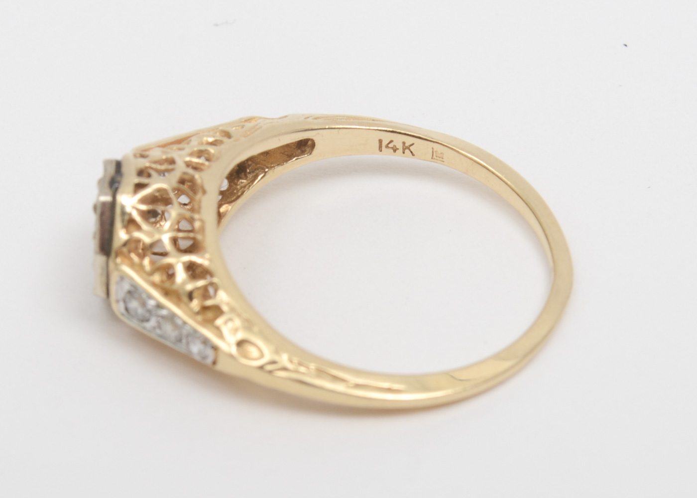 Vintage 14K Yellow Gold and Diamond Engagement Ring