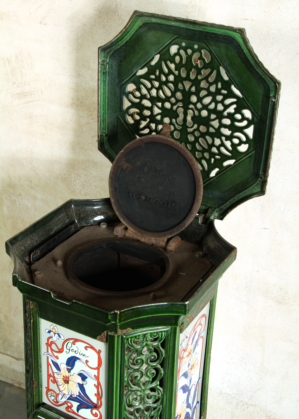 Vintage Godin "la belle époque" Wood and Coal Burning Stove