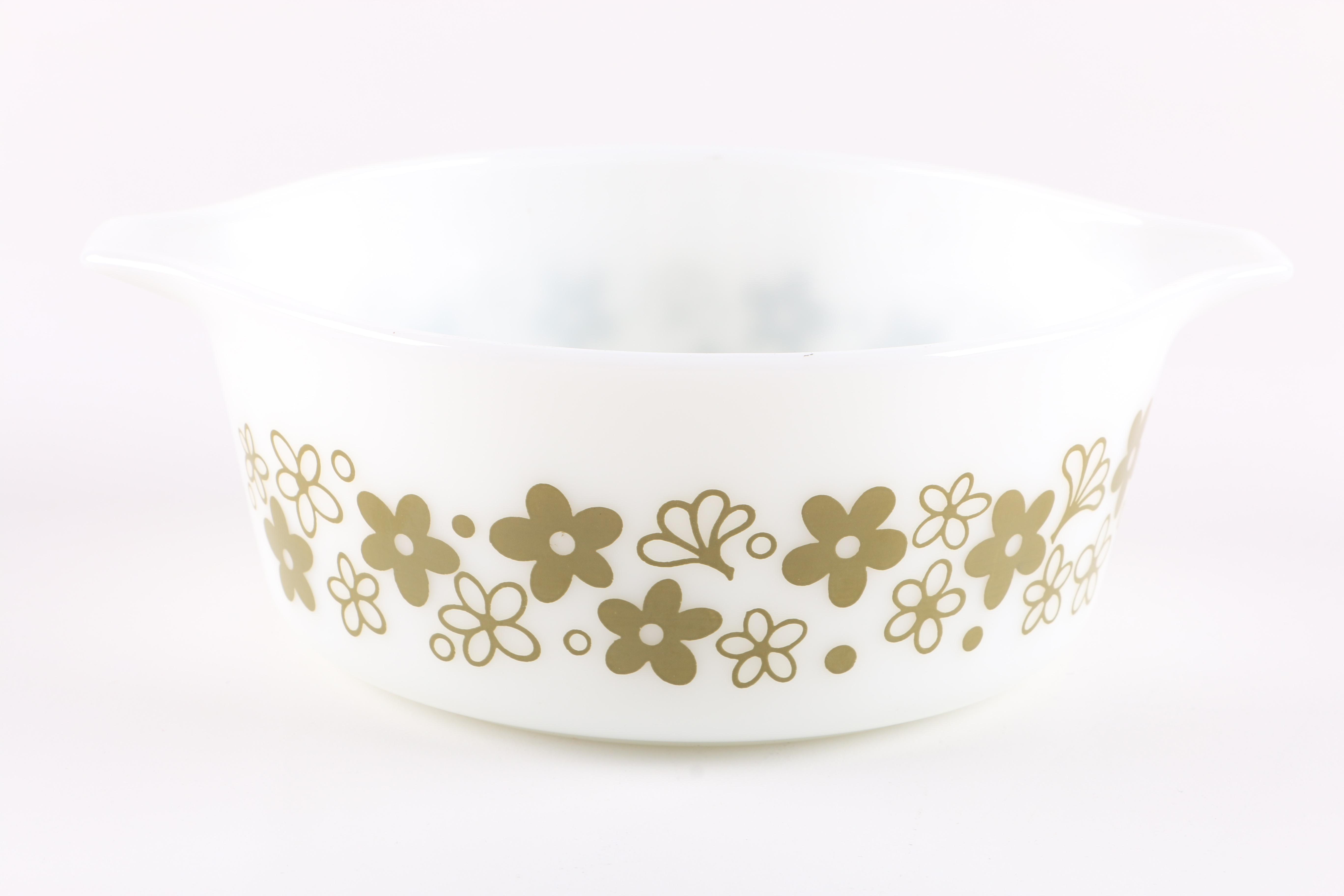 Collection of Pyrex Dishes