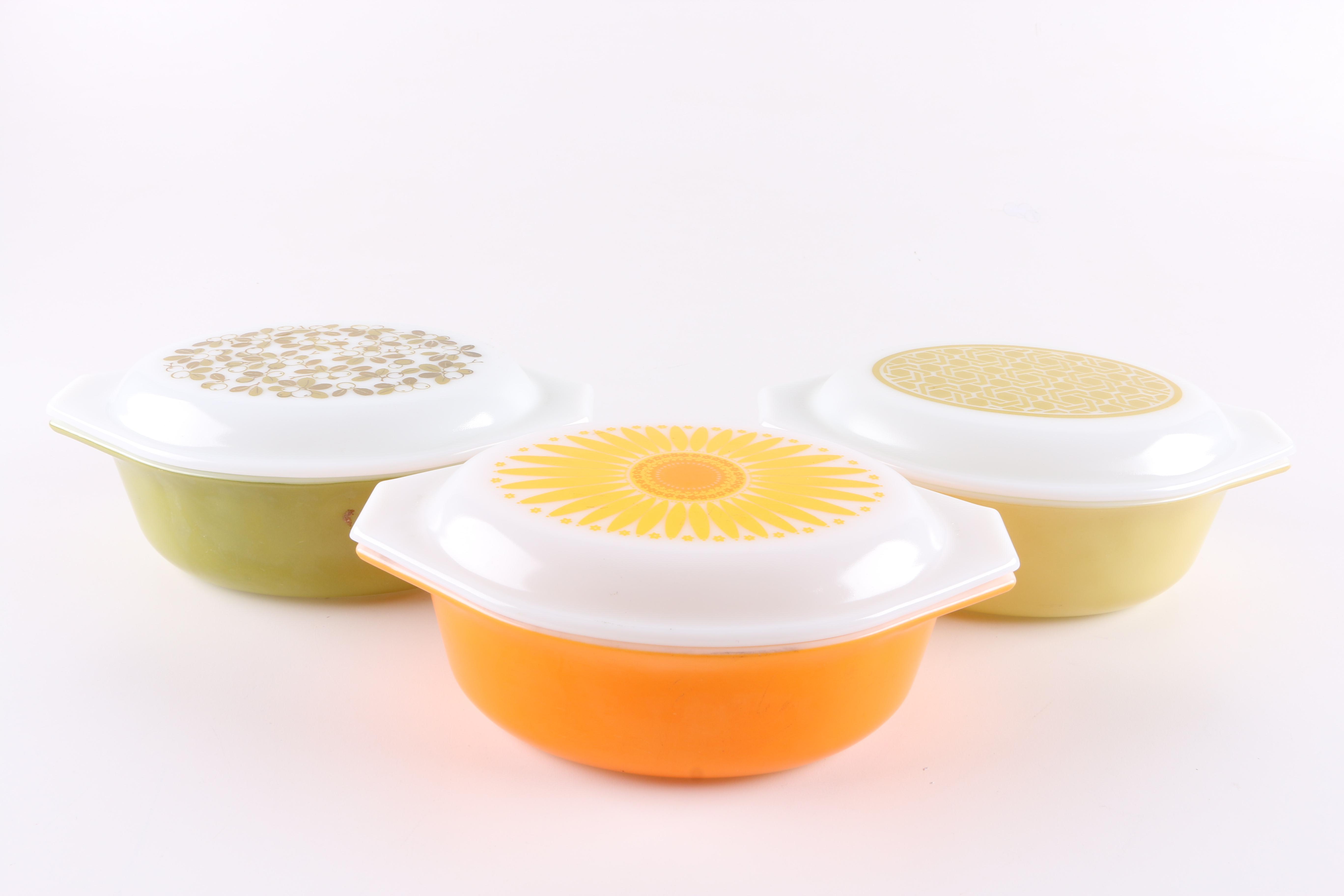 Collection of Pyrex Dishes