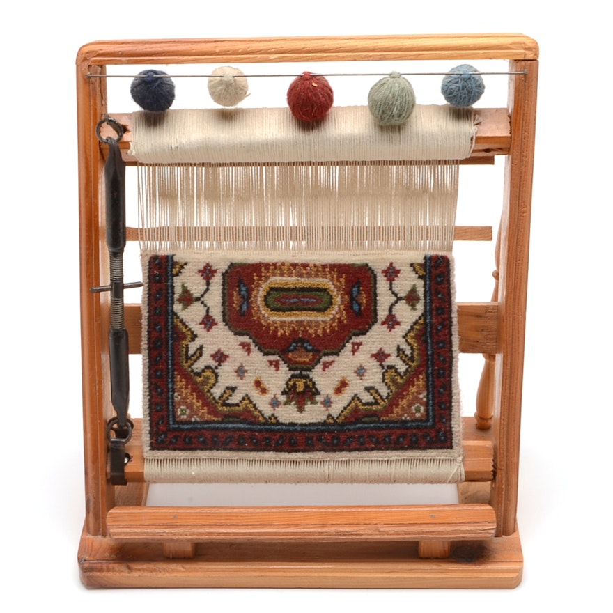 Vintage Salesman Sample Rug Loom