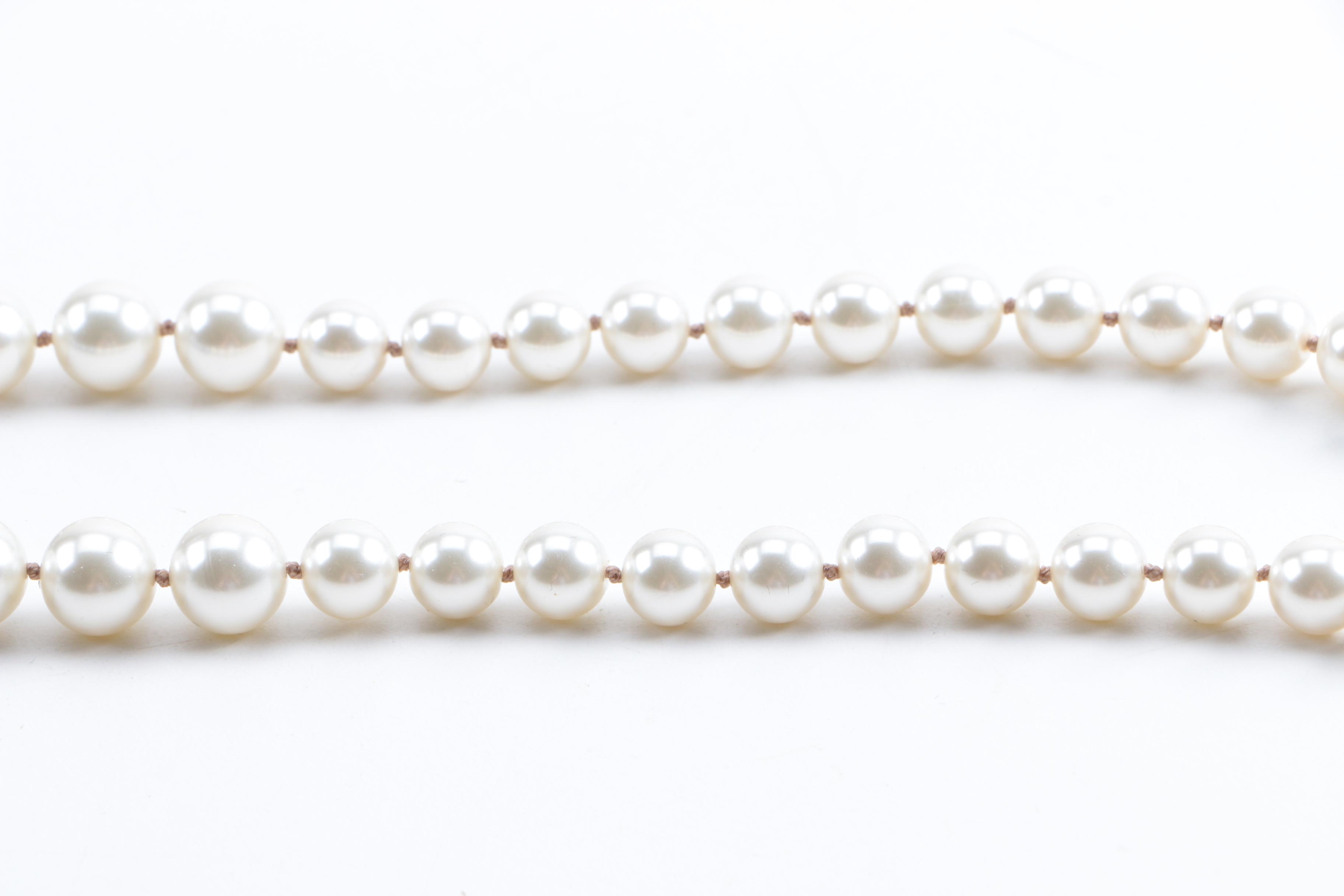 Kenneth Jay Lane Faux Pearl Necklace