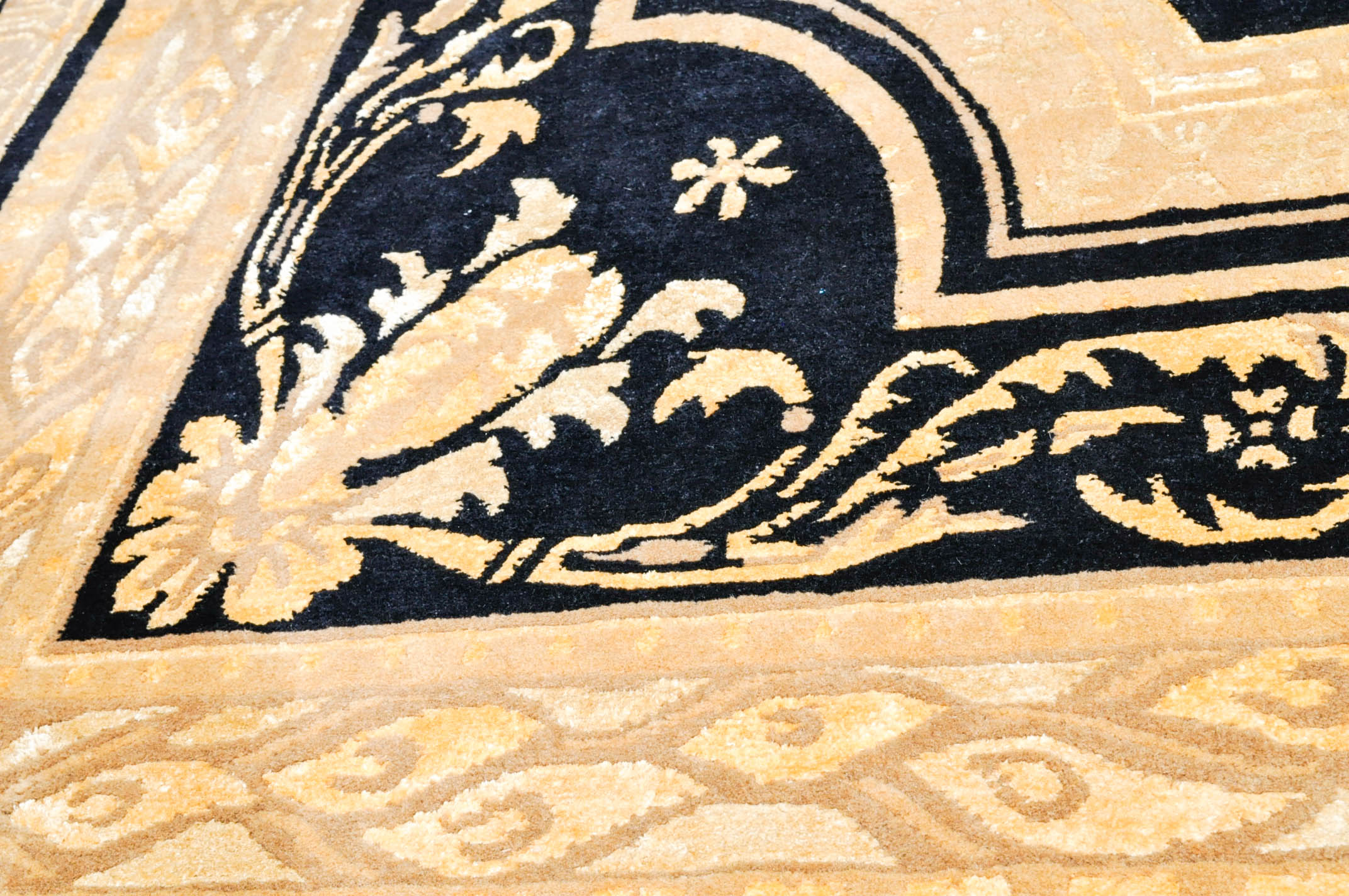 Hand-Knotted Chinese Area Rug