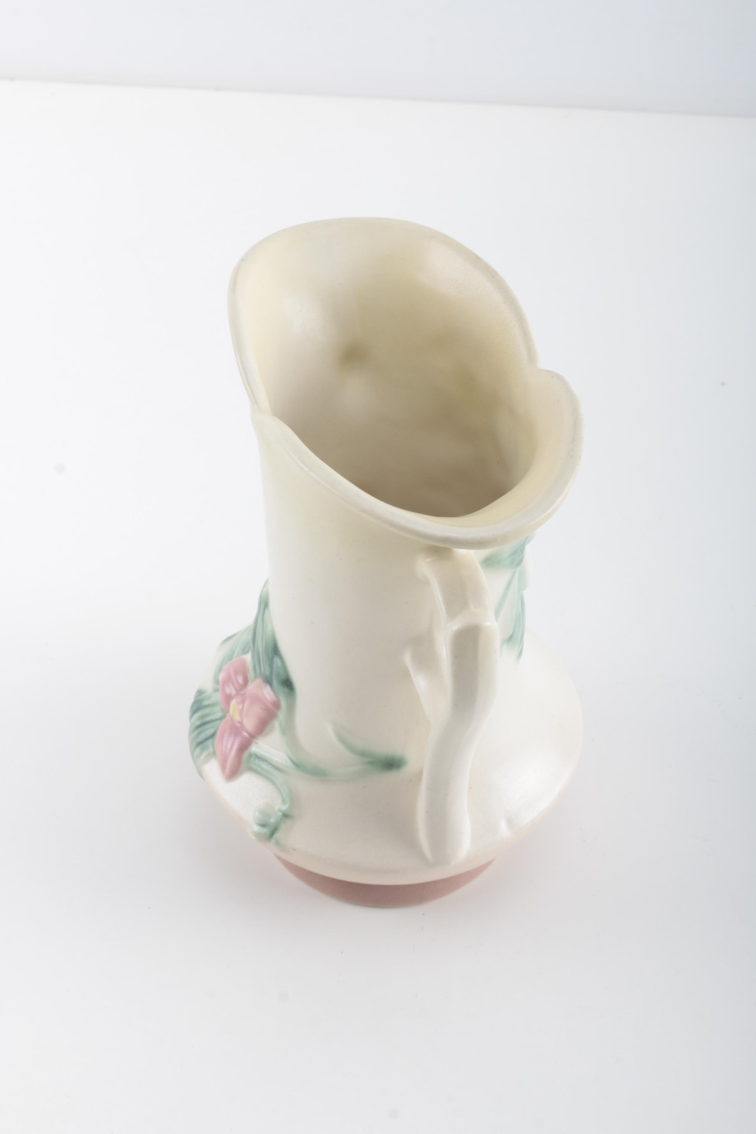 1950's Hull "Magnolia" Flower Vase