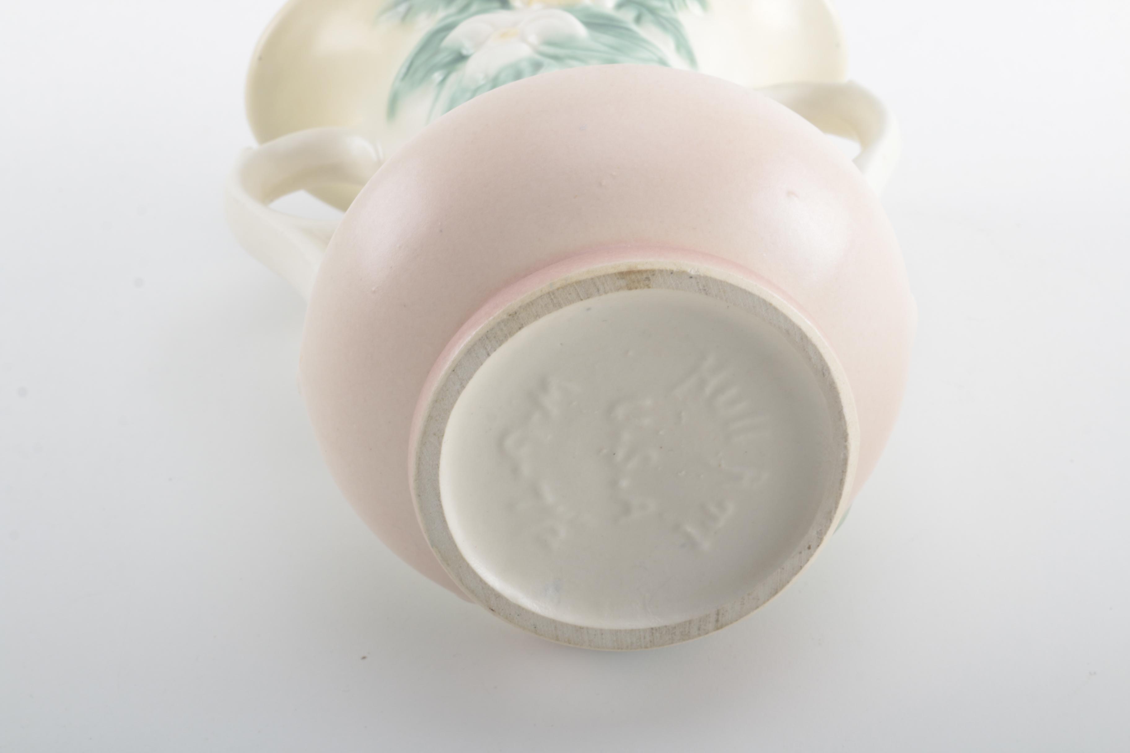 1950's Hull "Magnolia" Flower Vase