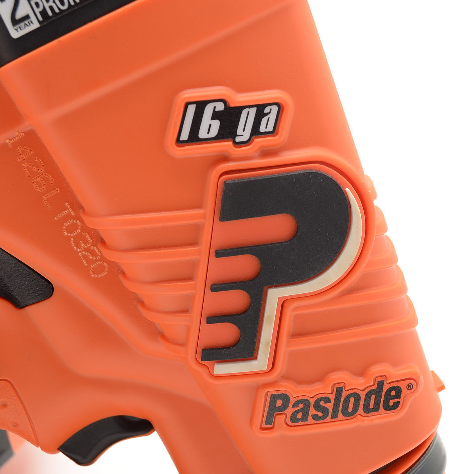 Paslode IM 250A Li Angled Finish Nailer in Case