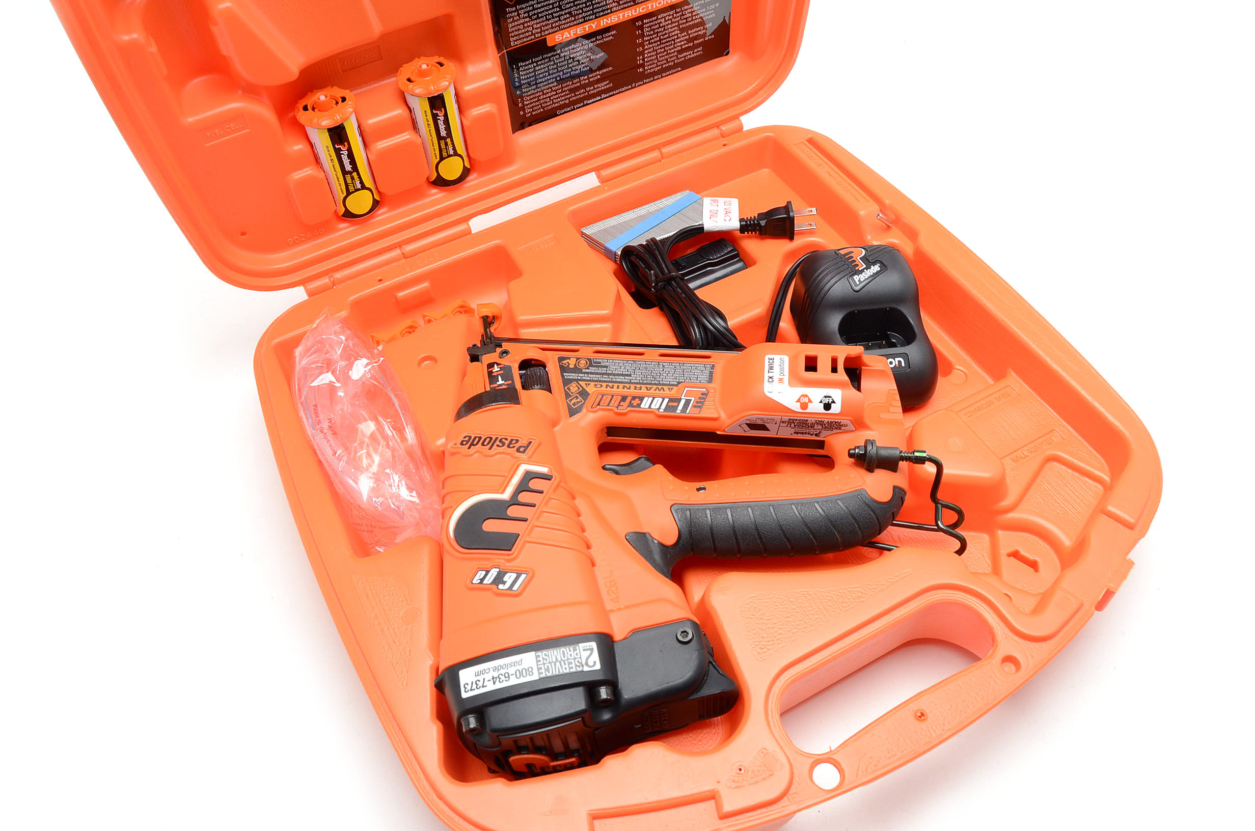 Paslode IM 250A Li Angled Finish Nailer in Case