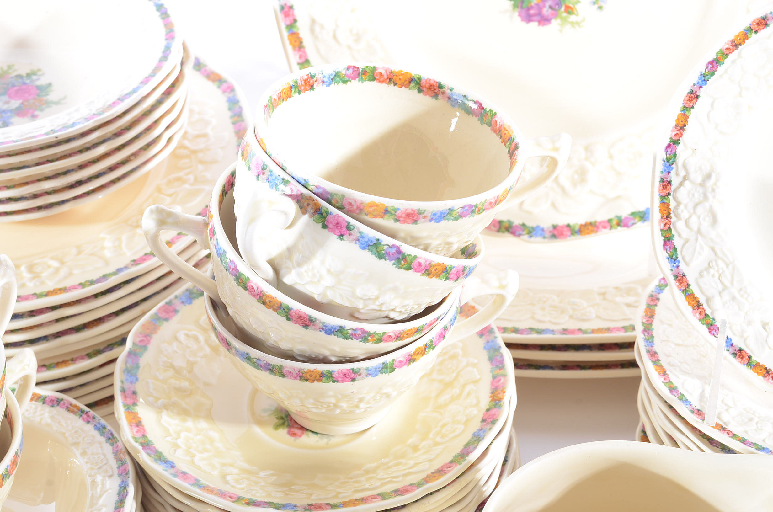 English Crown Ducal "Gainsborough" Pattern China Service