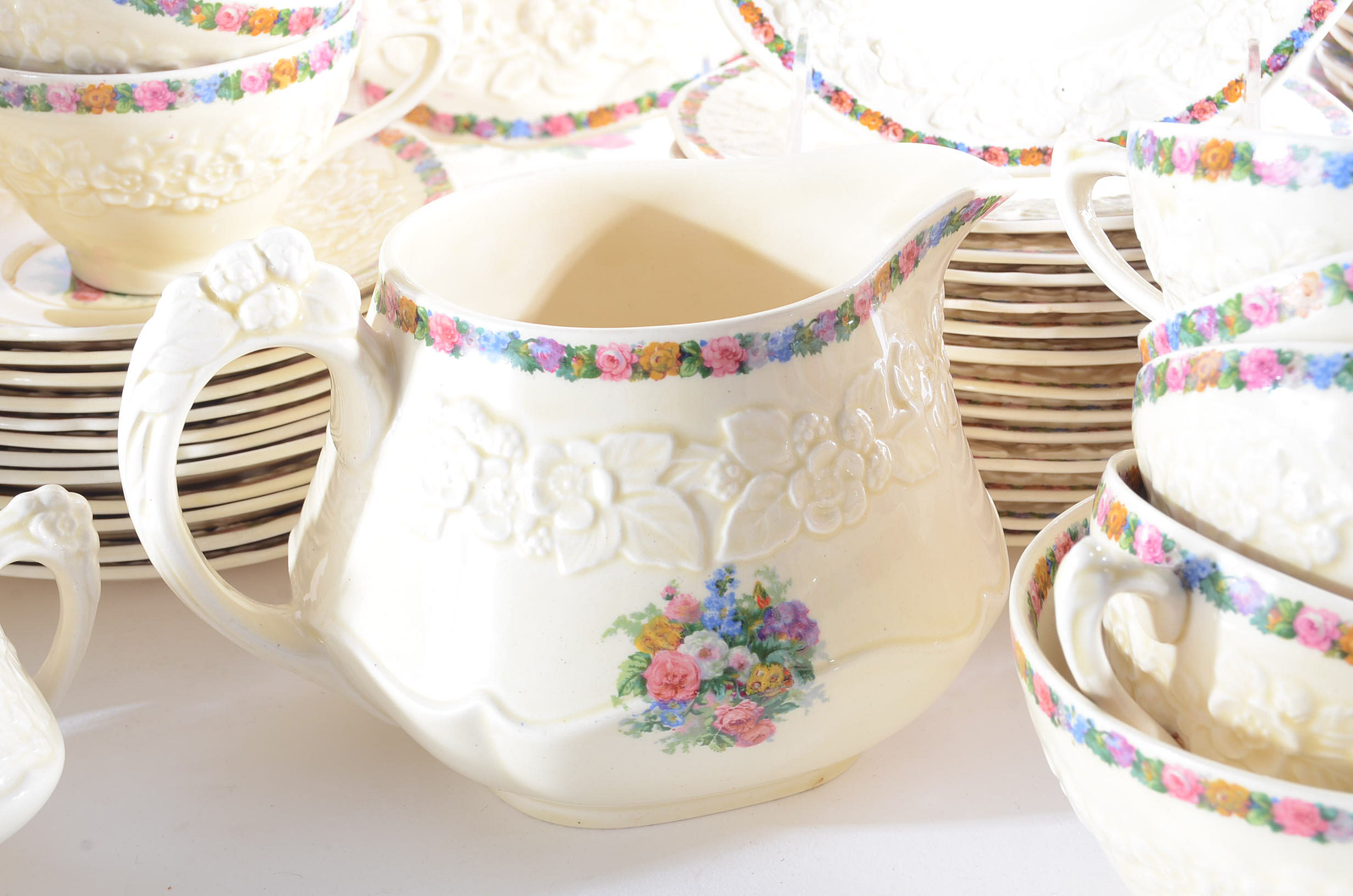 English Crown Ducal "Gainsborough" Pattern China Service