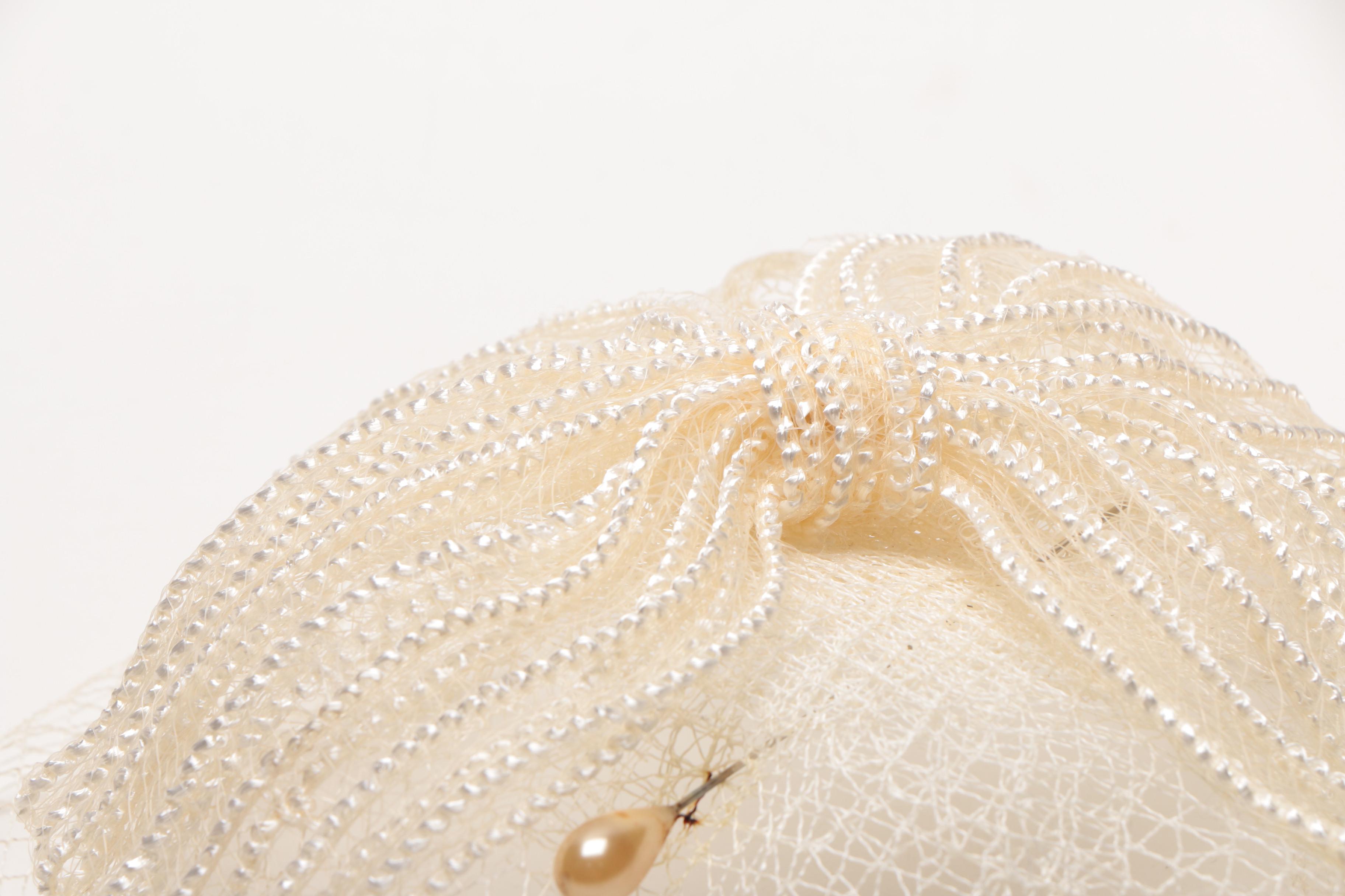 Women's Vintage Hats and Headpieces