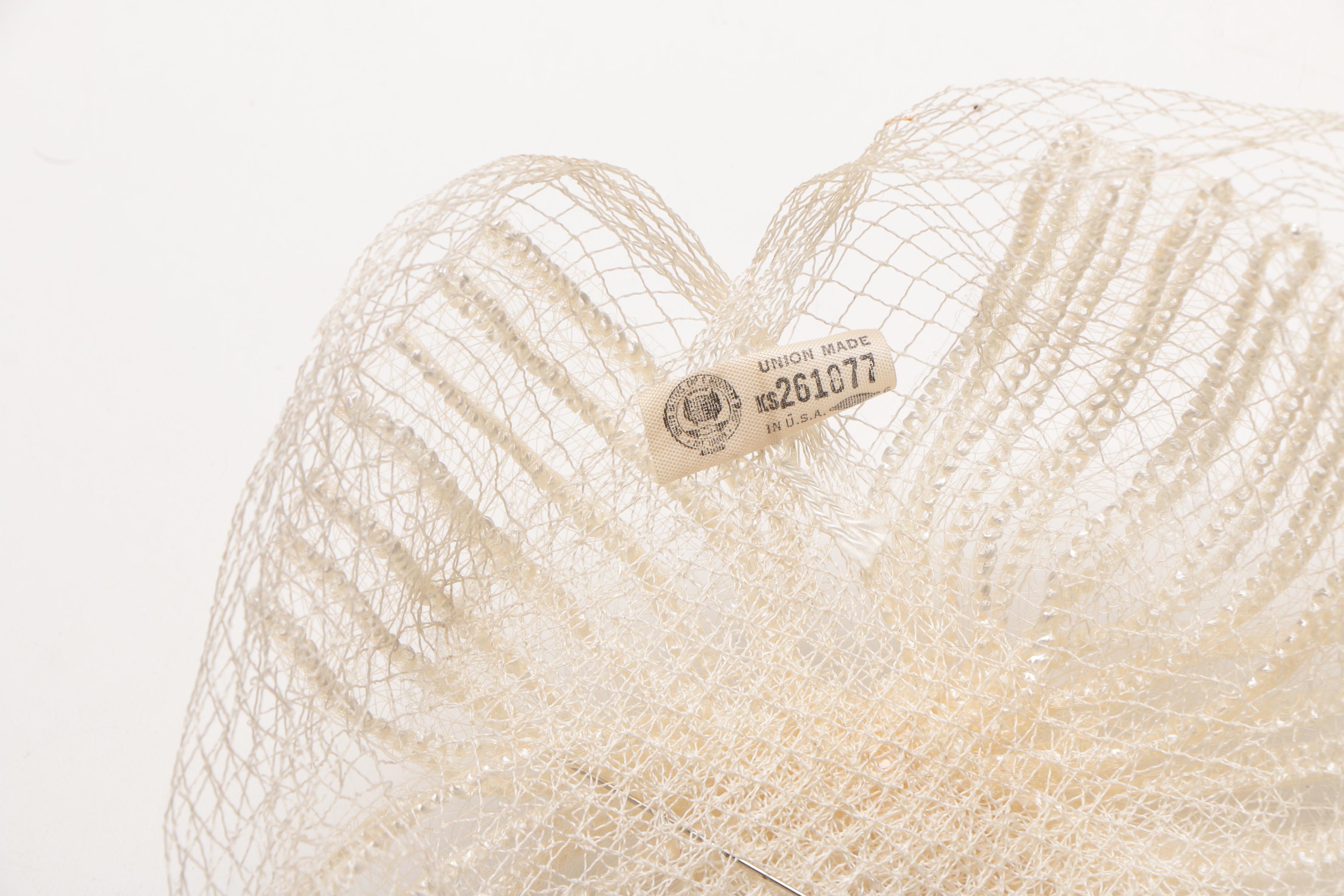 Women's Vintage Hats and Headpieces