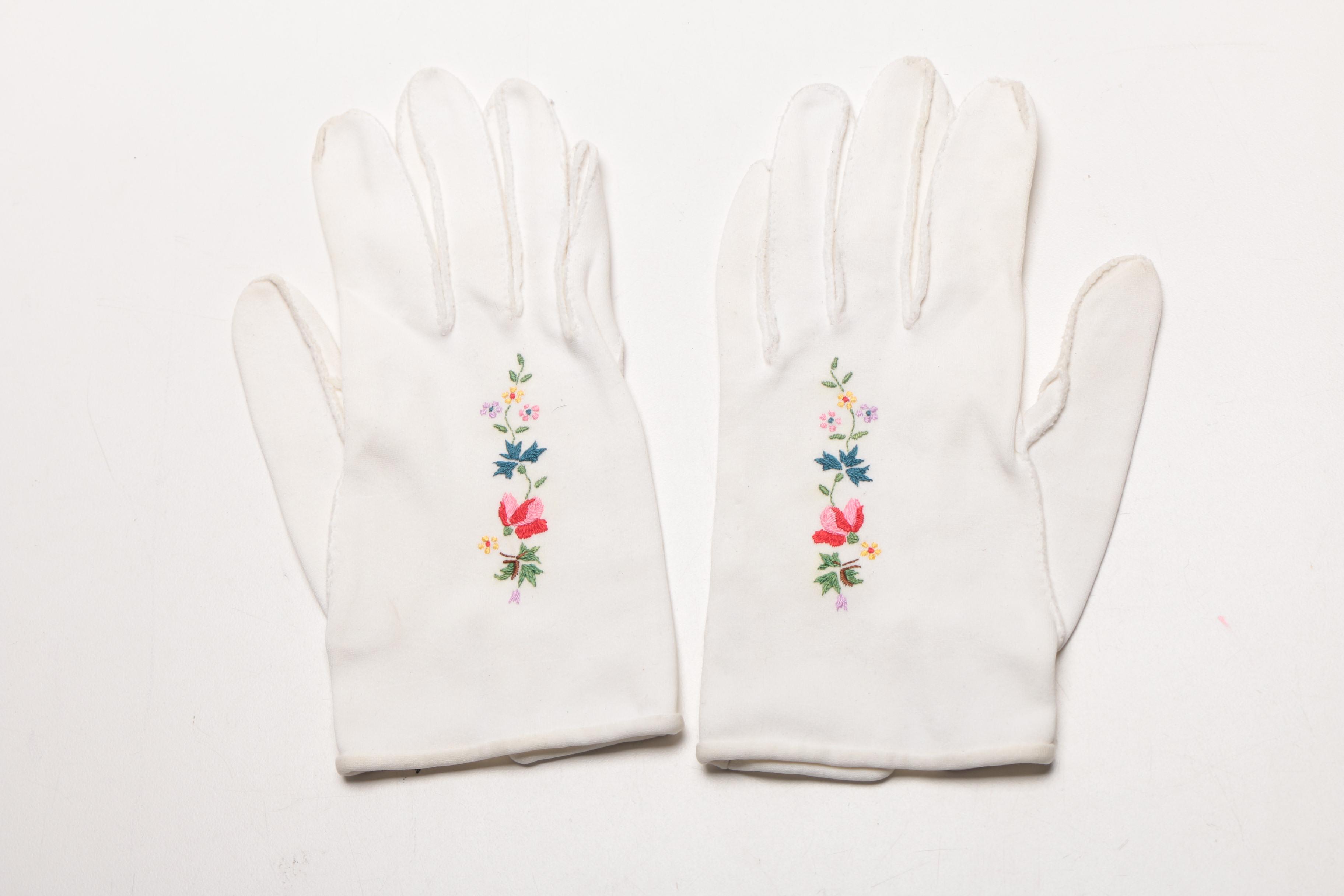 Assorted Women's Leather and Cotton Gloves