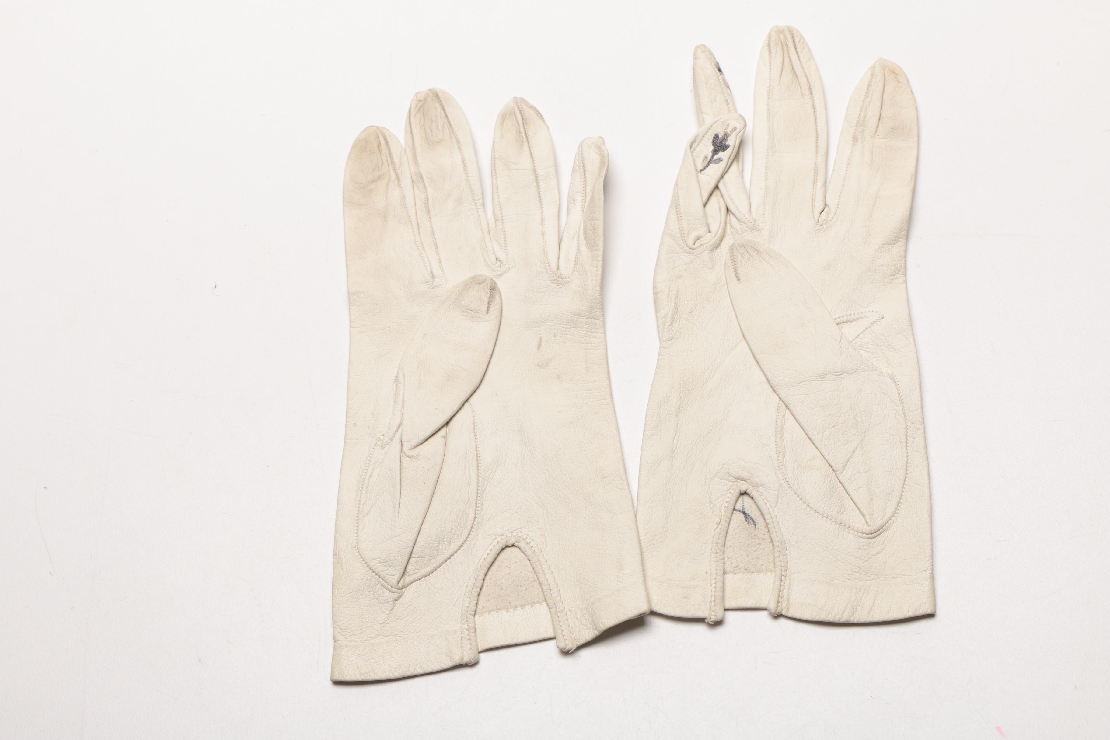 Assorted Women's Leather and Cotton Gloves