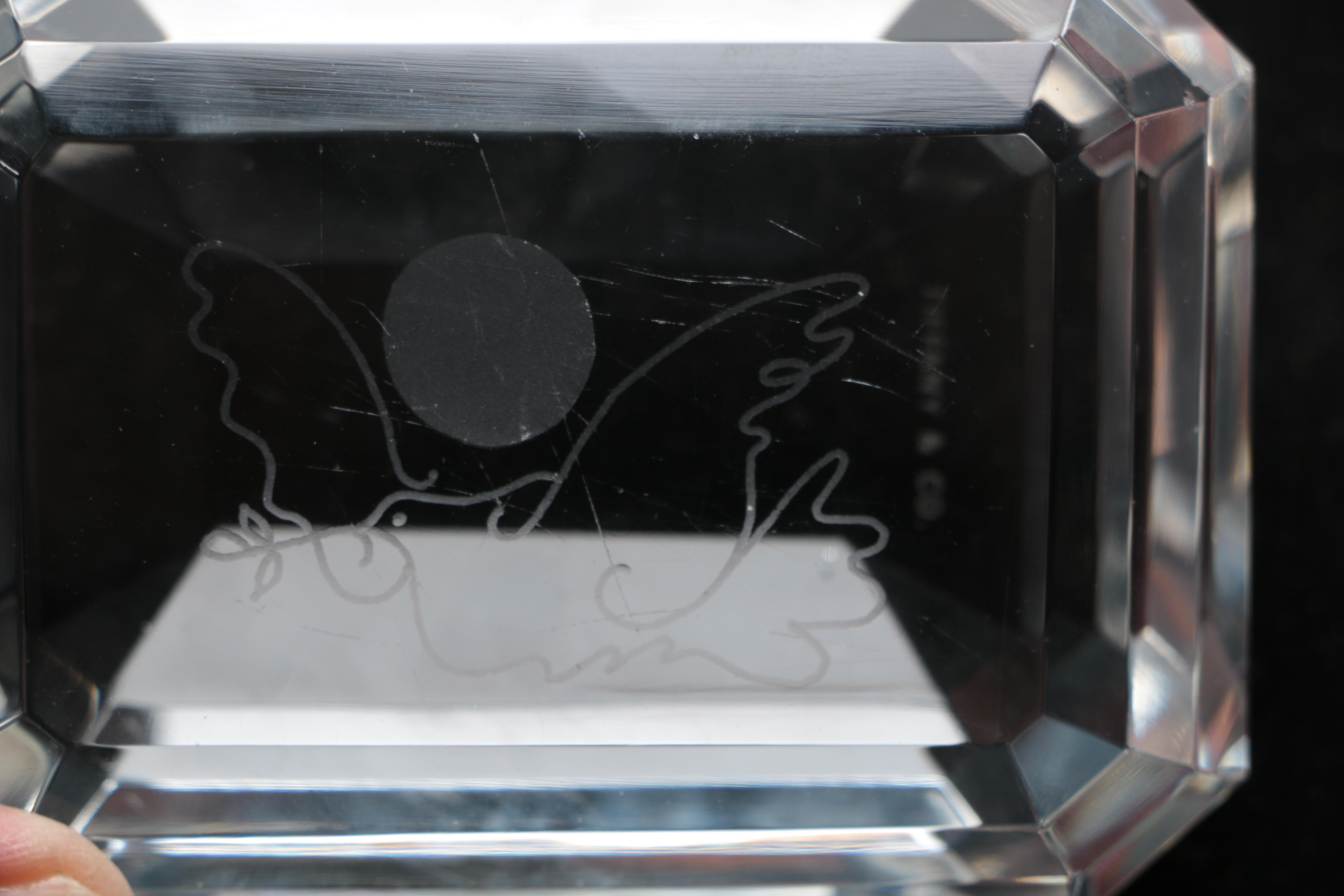 Tiffany & Co. Crystal Paperweight With Picasso Dove of Peace