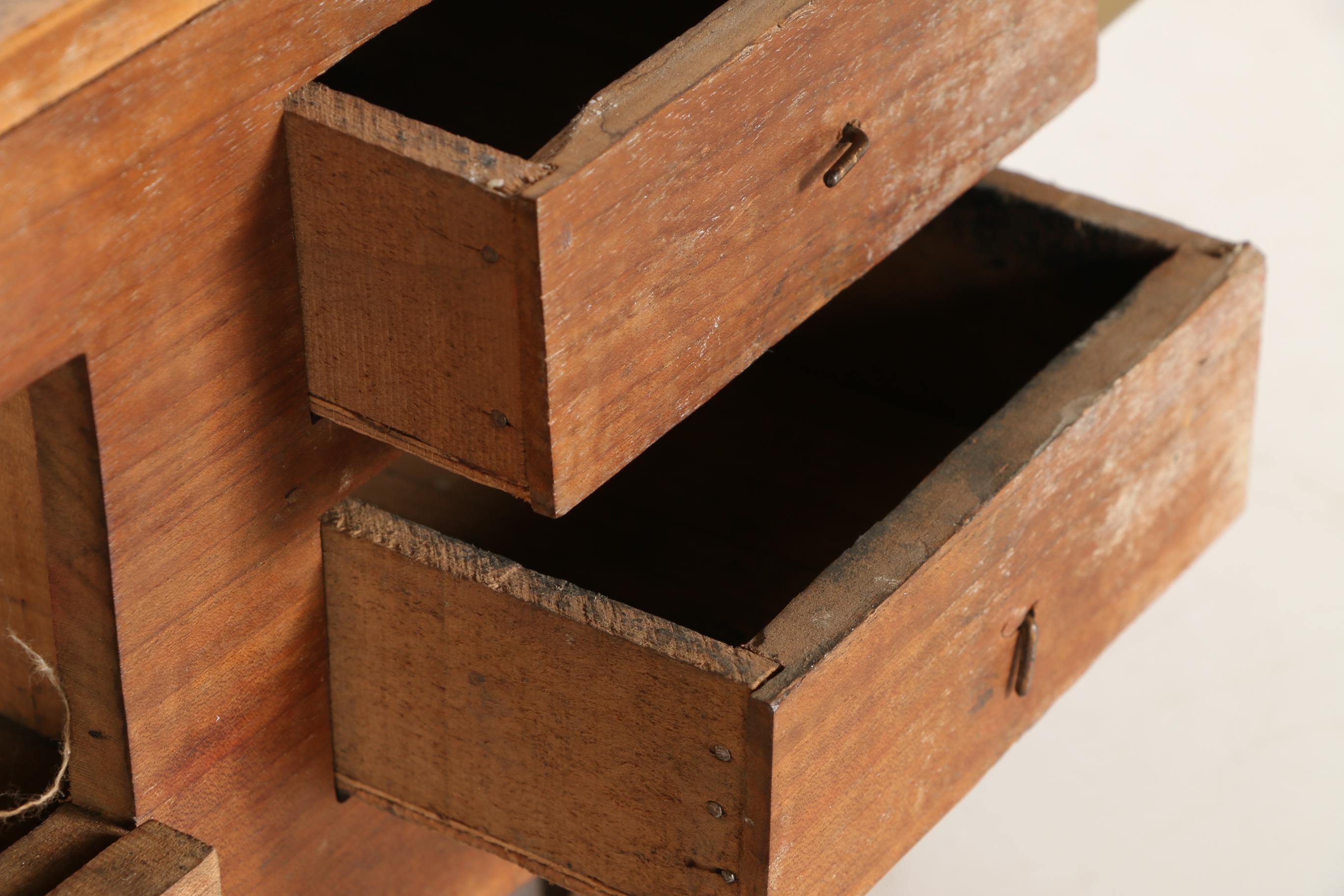 Portable Wooden Shoe Shine Stand