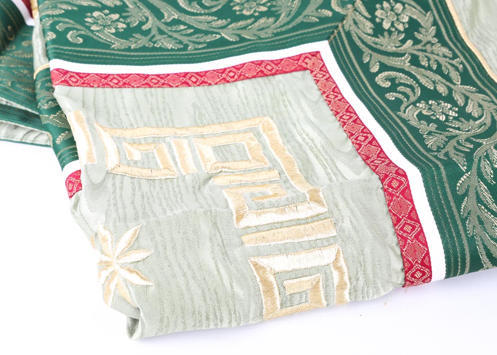 Square Handcrafted Tablecloth From Damascus