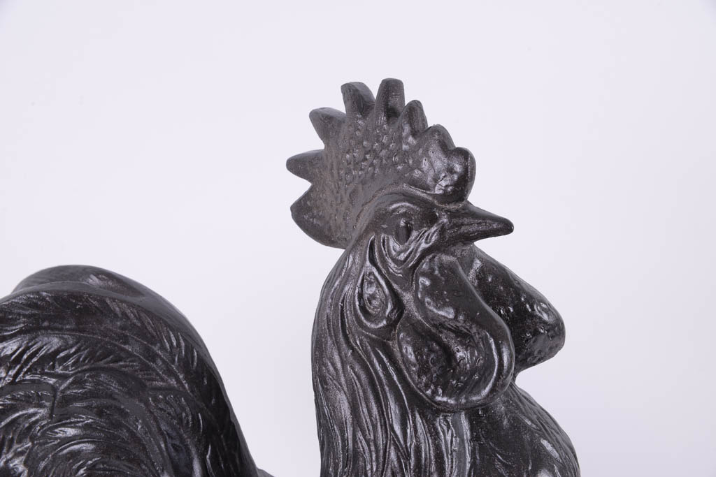 Decorative Rooster Plaster Sculpture