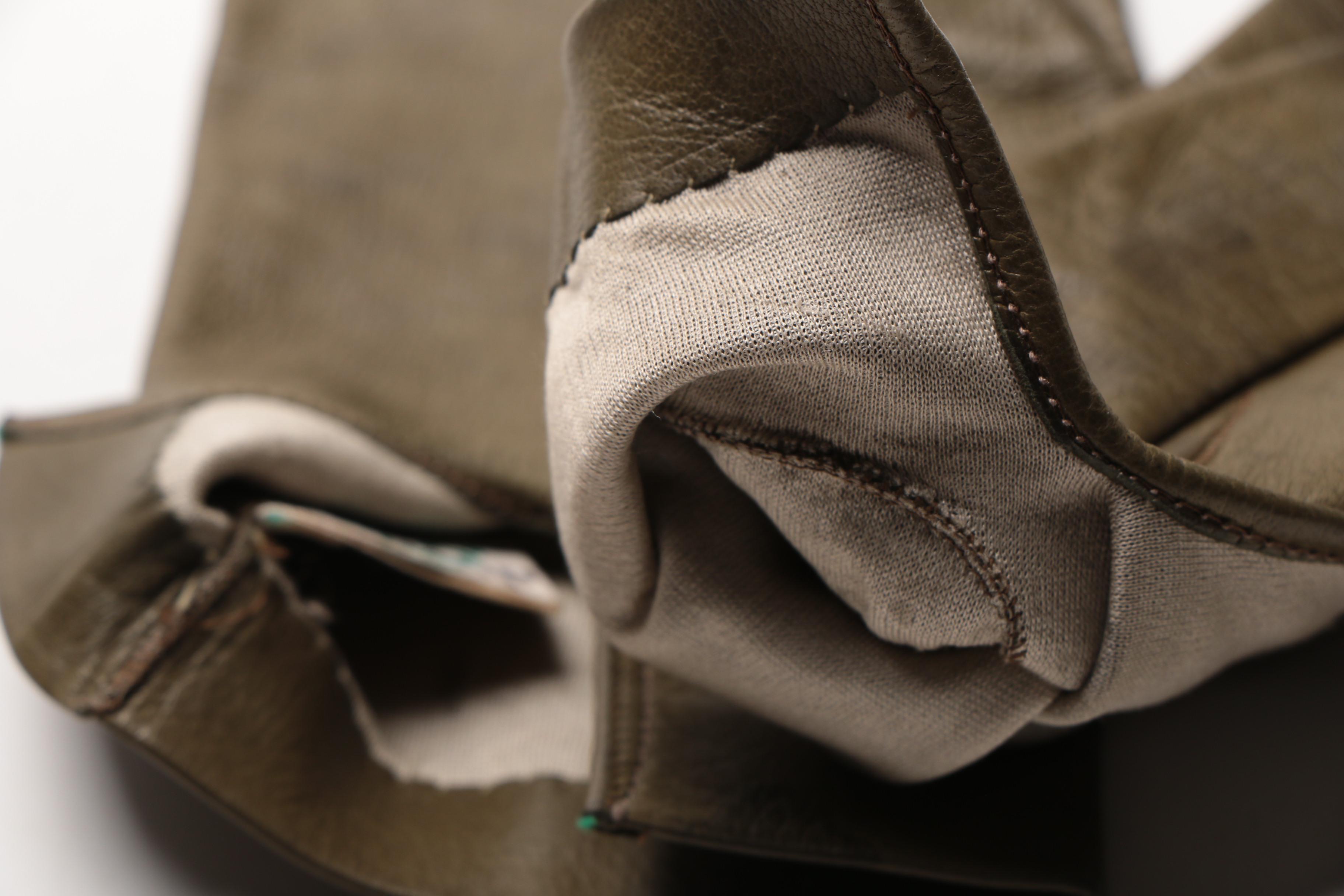 Collection of Leather Gloves With Silk and Cashmere