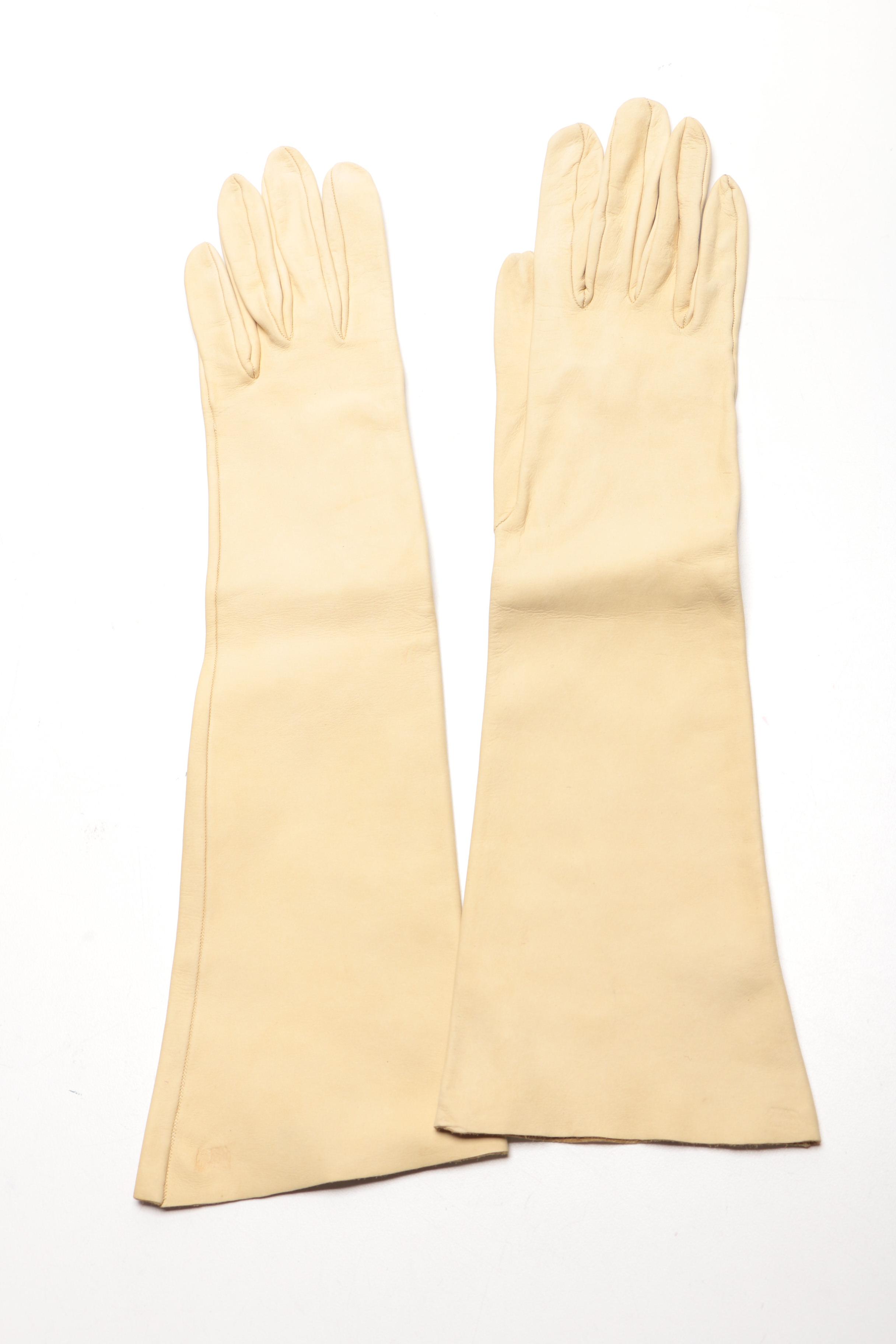 Collection of Leather Gloves With Silk and Cashmere