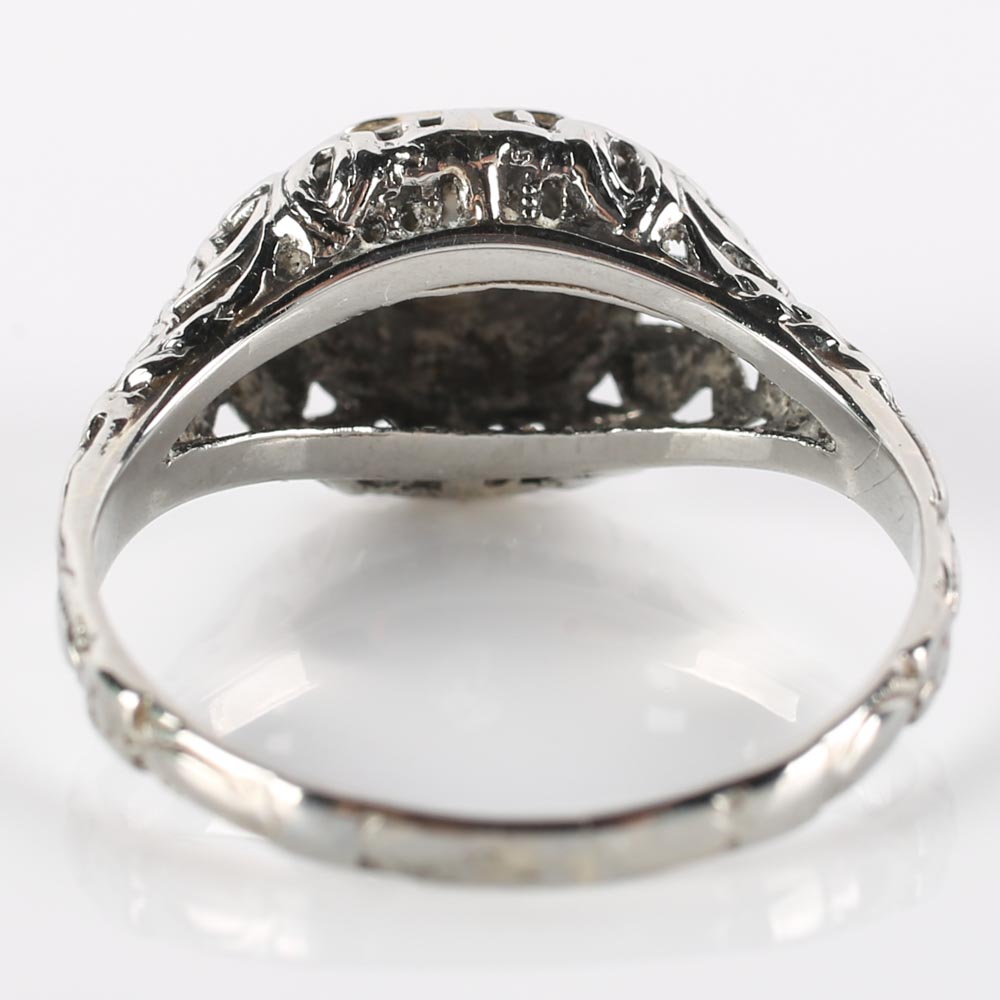 Late Edwardian 18K White Gold and Diamond Ring