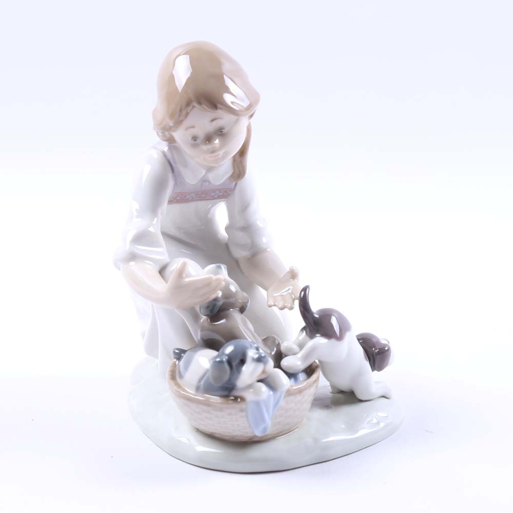 Lladro "Joy in a Basket" Figurine