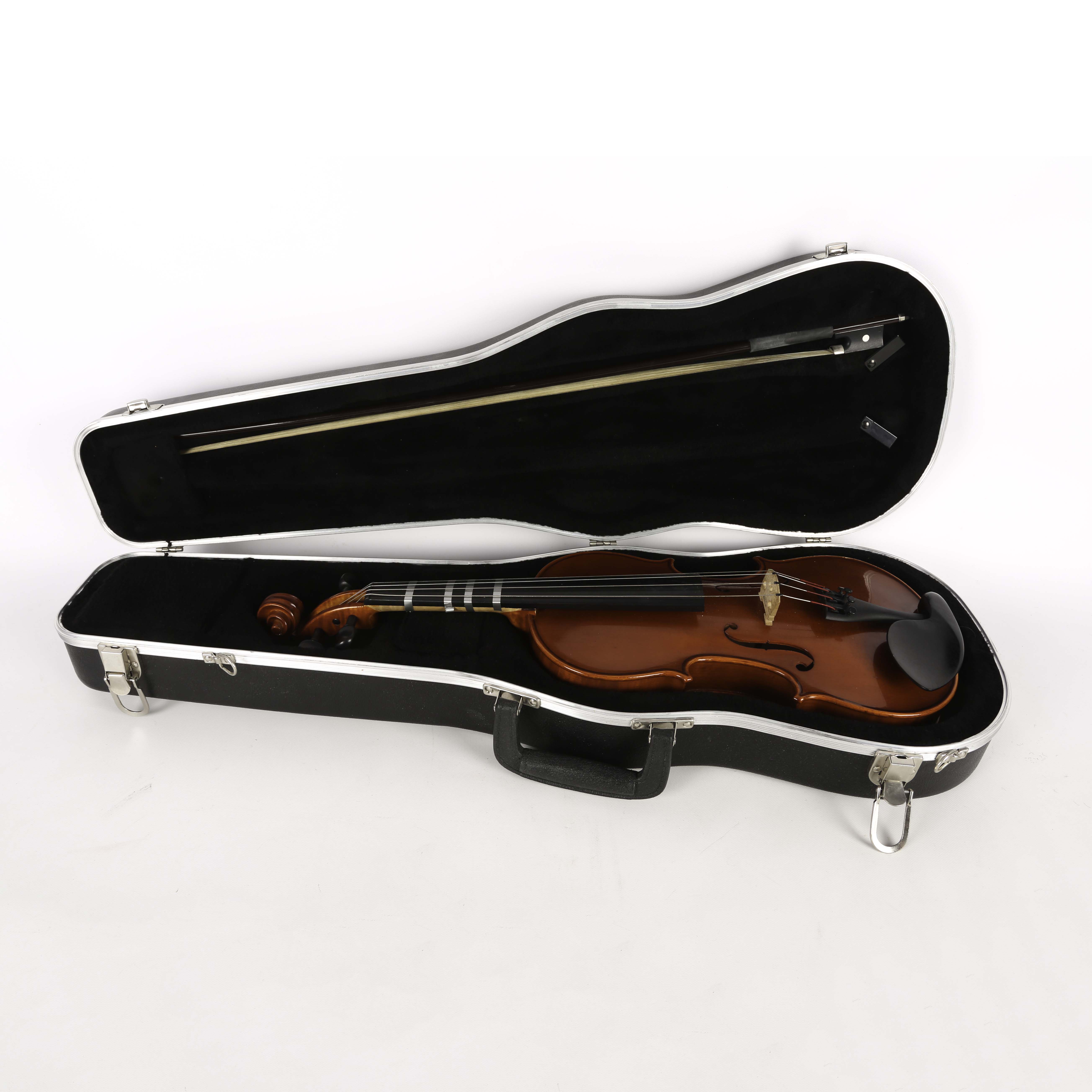 Scherl & Roth Violin, Case and Bow