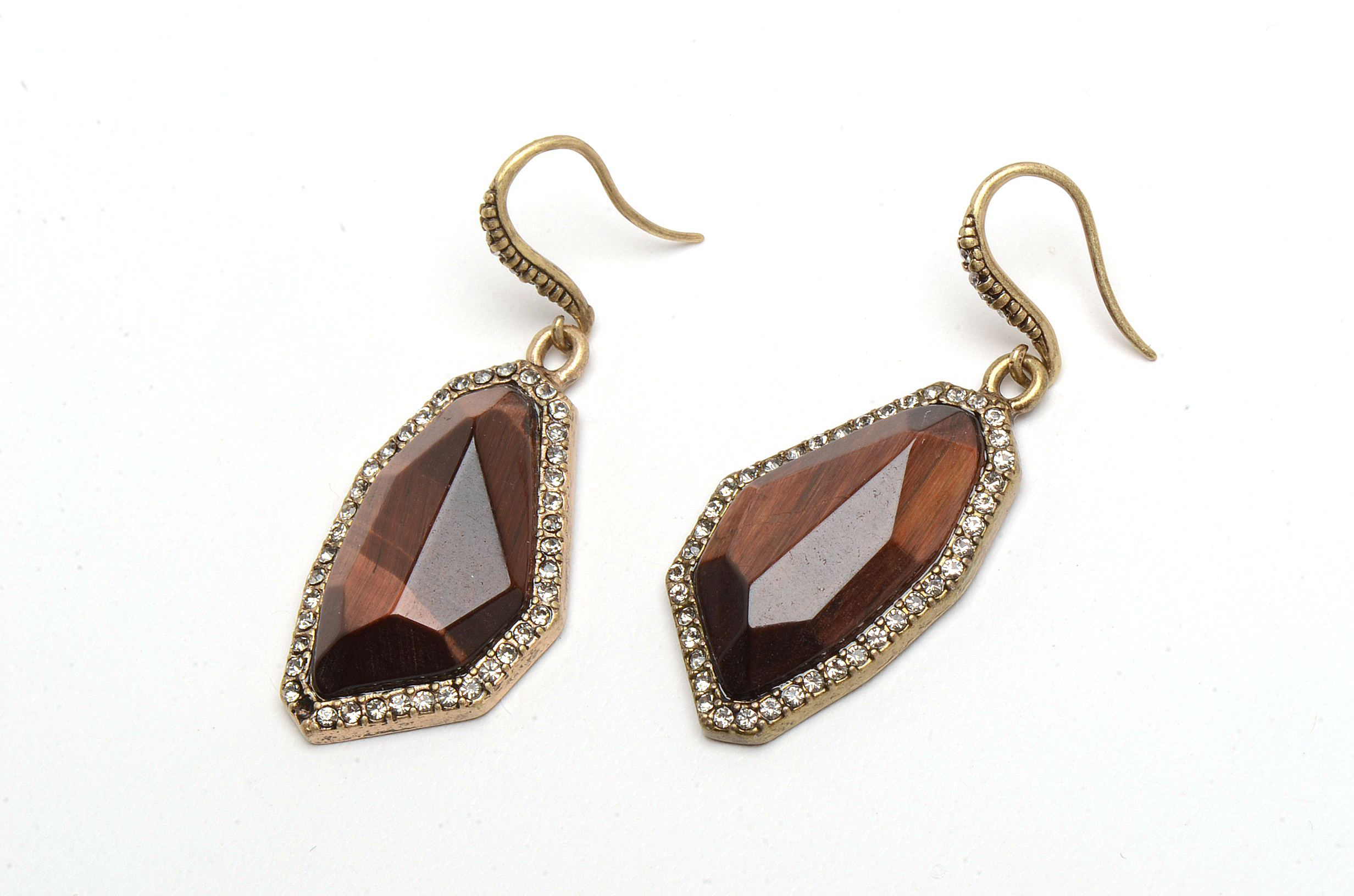 Chloe & Isabel "Rebel Red Tiger Eye" Statement Parure